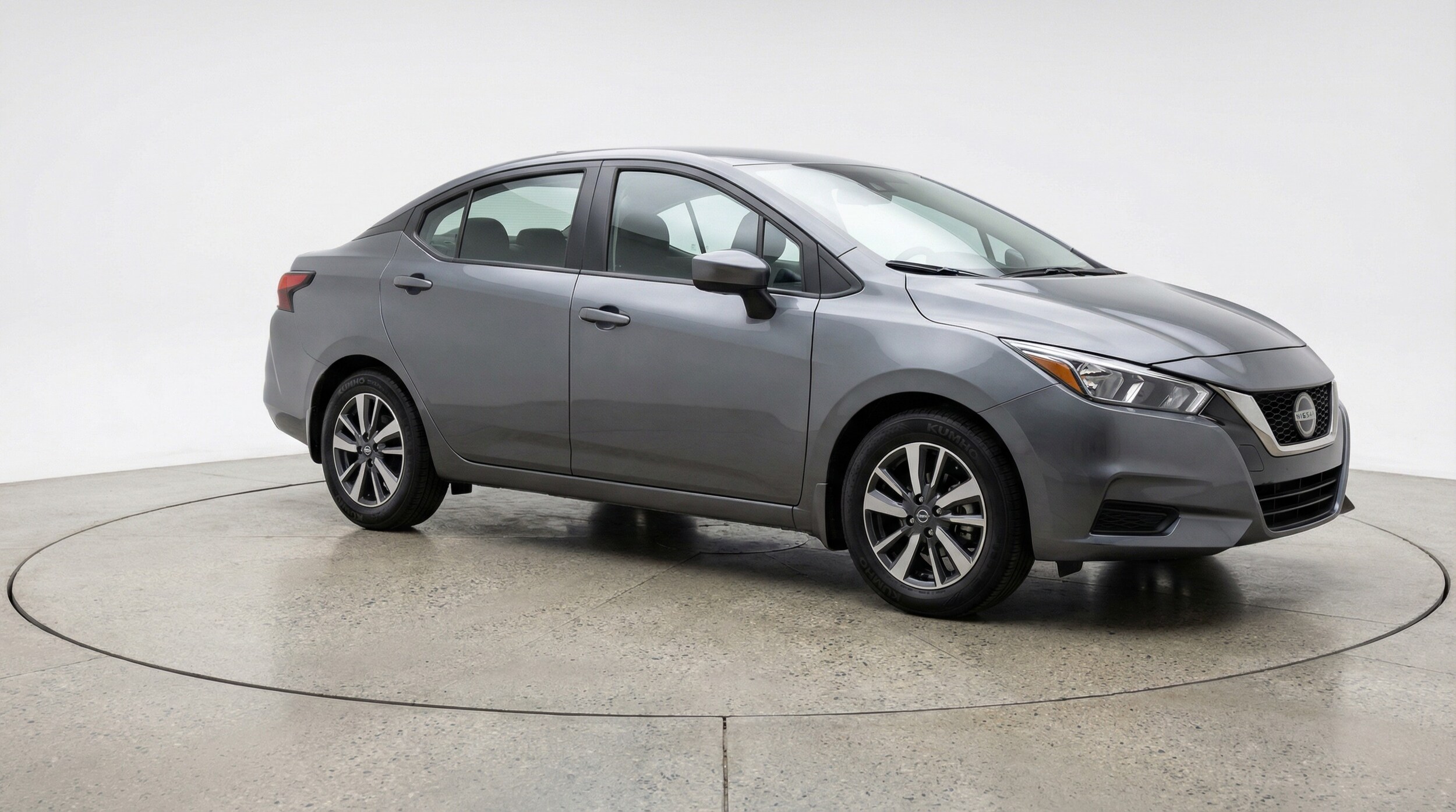 2025 Nissan Versa Sedan SV