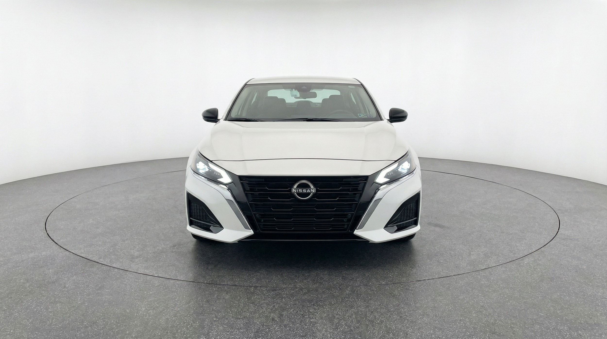 Thumbnail: 2025 Nissan Altima - 2