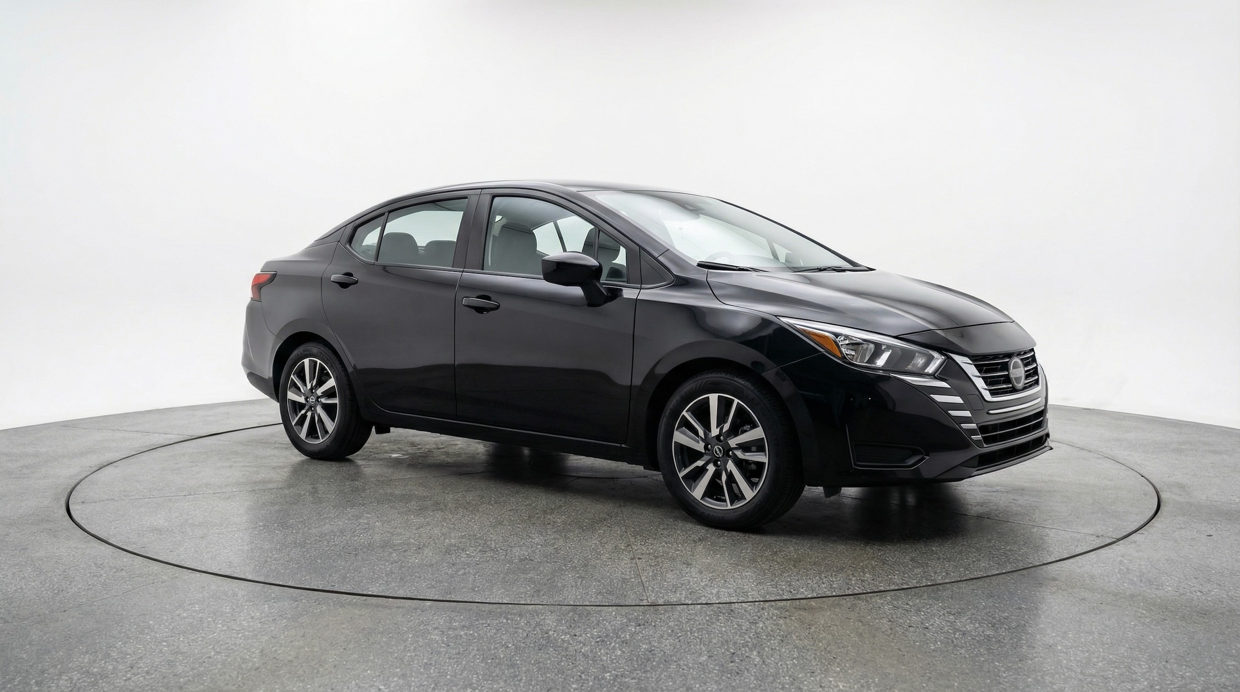 2025 Nissan Versa Sedan SV