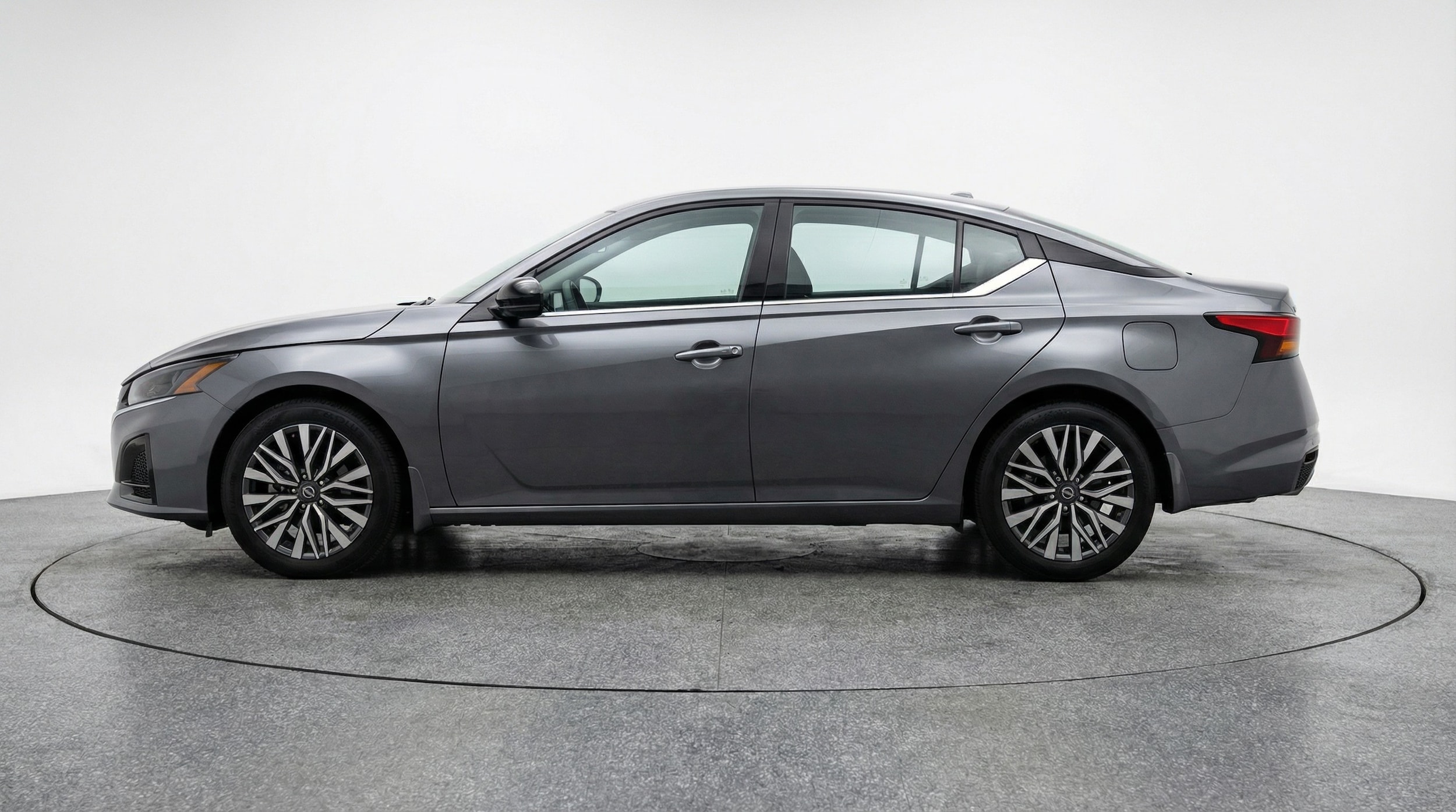 Thumbnail: 2025 Nissan Altima - 4