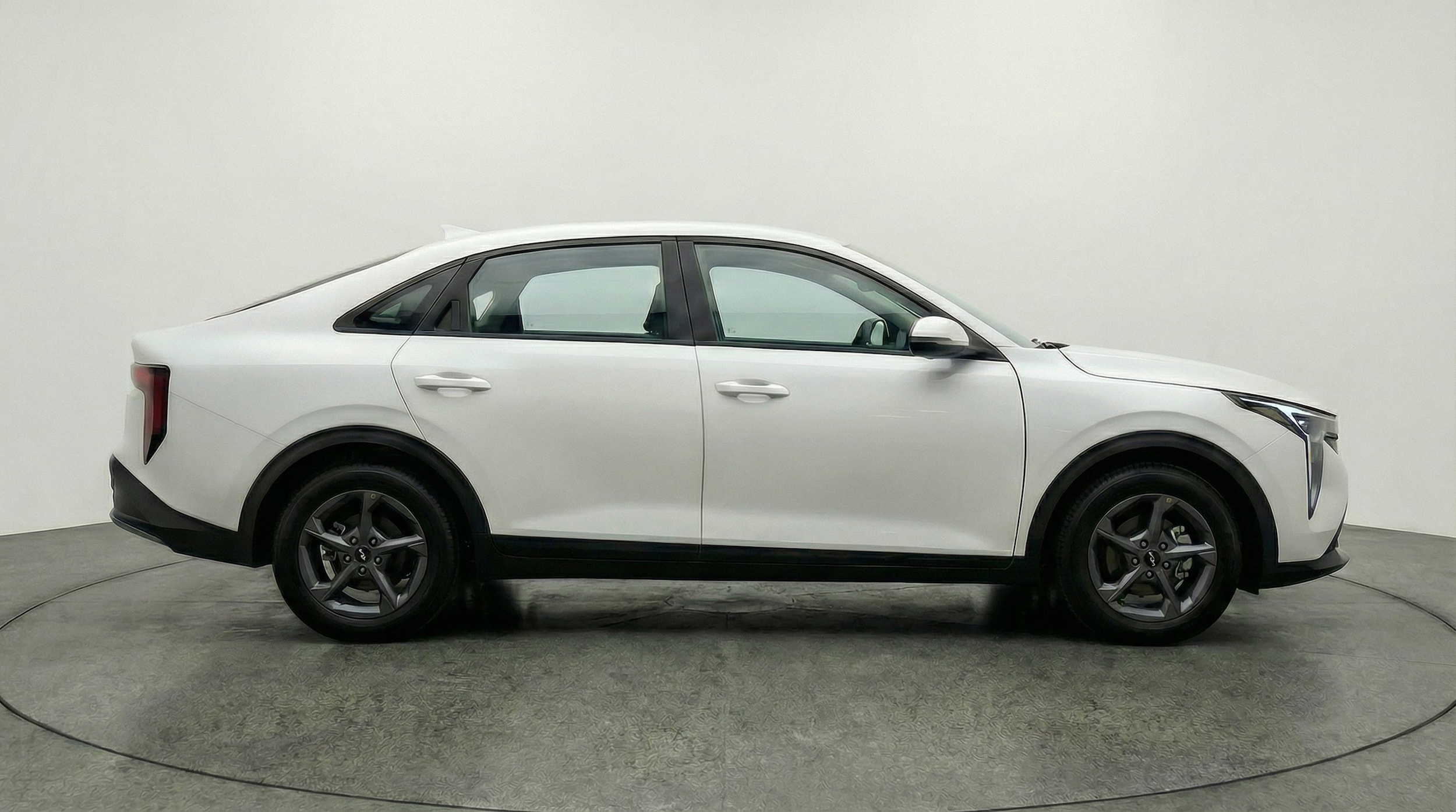 Thumbnail: 2025 Kia K4 - 8