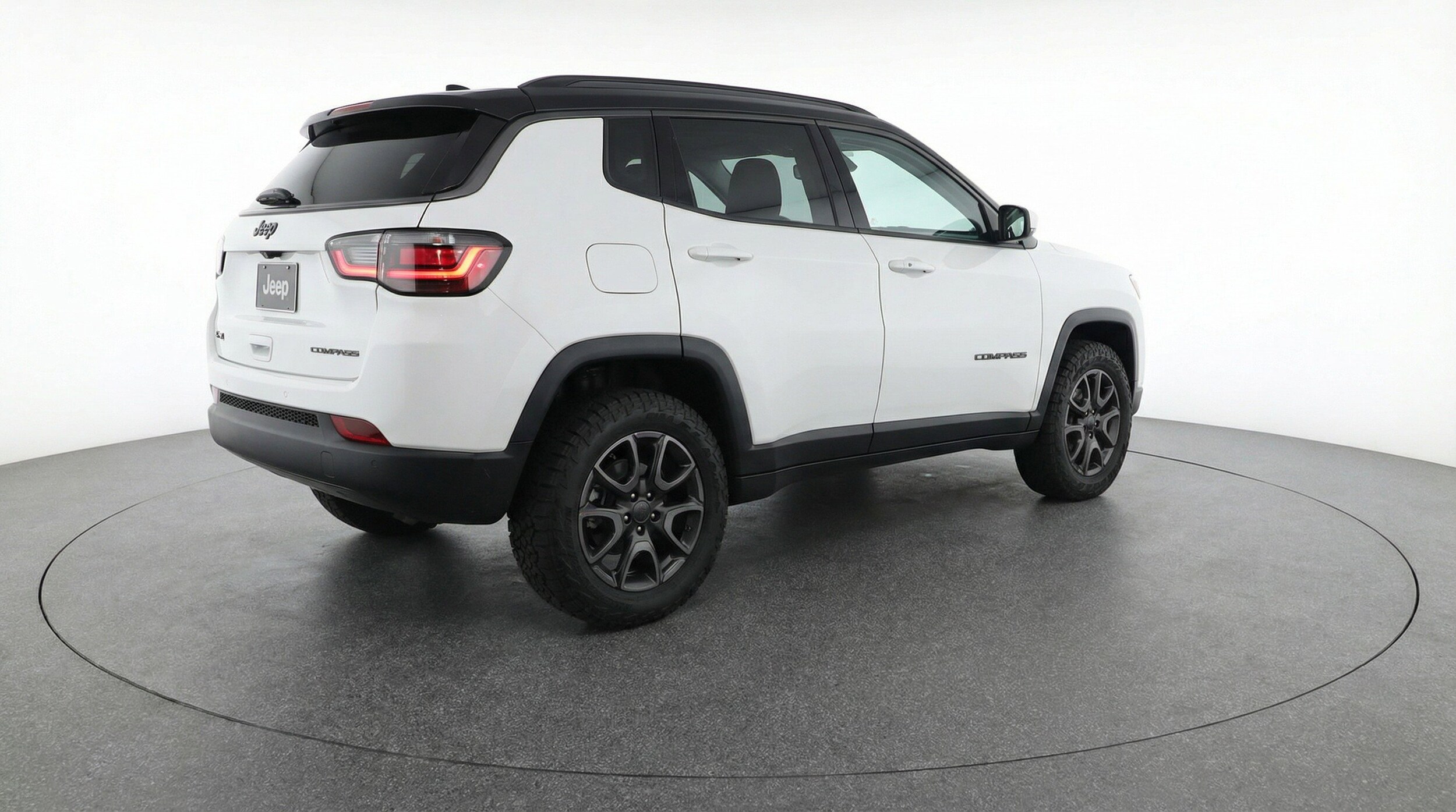 Thumbnail: 2025 Jeep Compass - 9