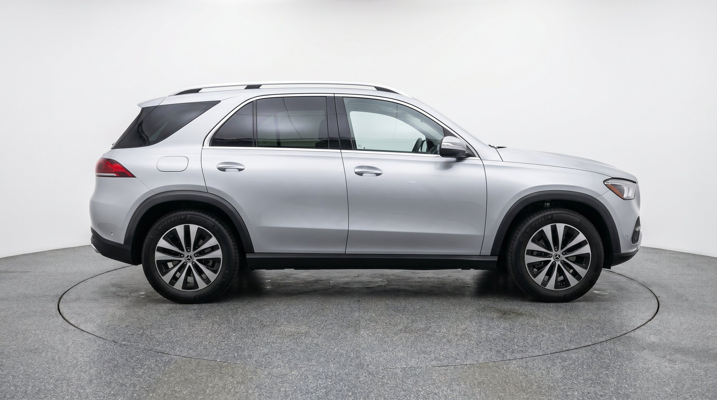 Thumbnail: 2026 Mercedes-Benz GLE - 11