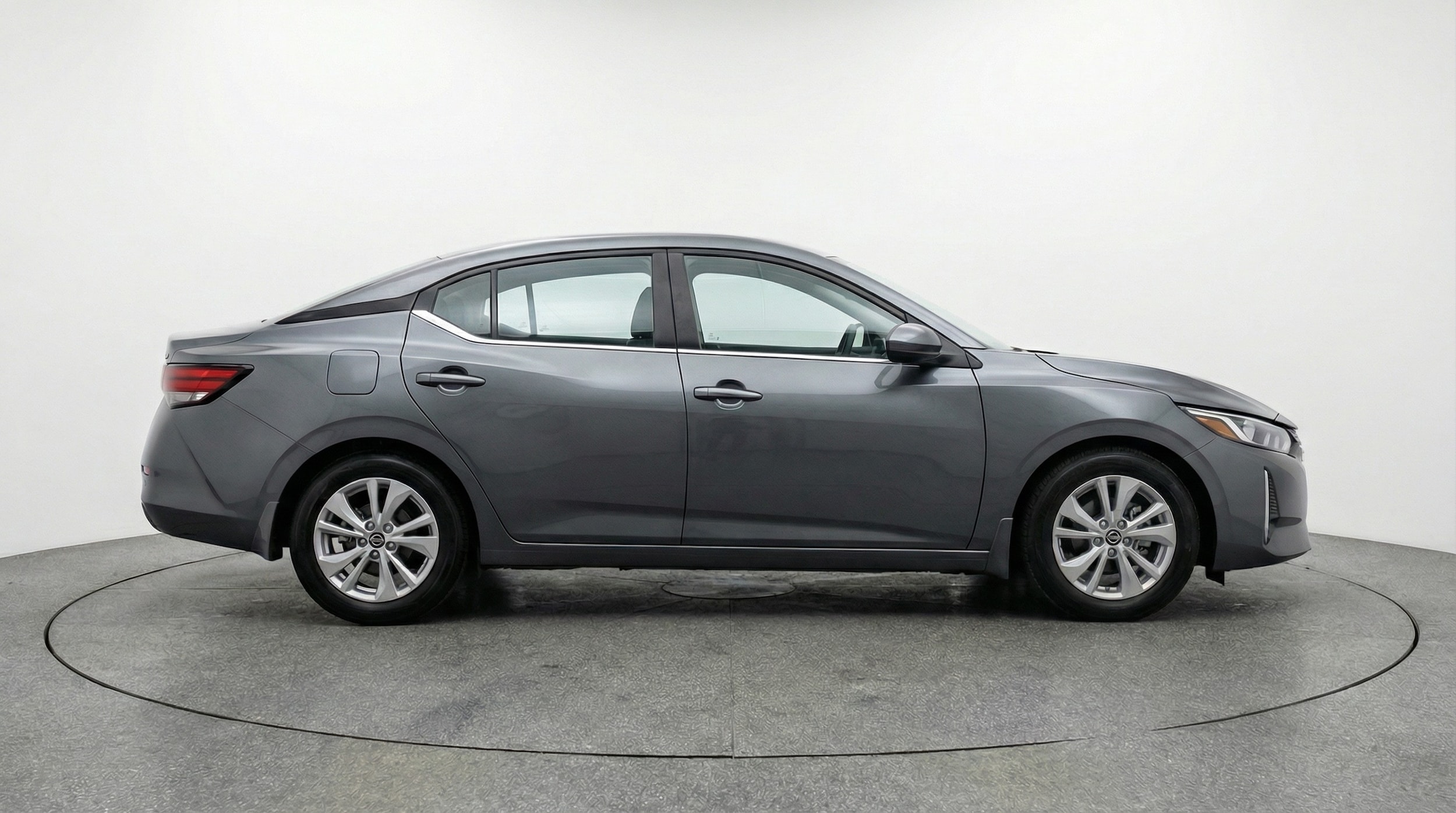 Thumbnail: 2025 Nissan Sentra - 8