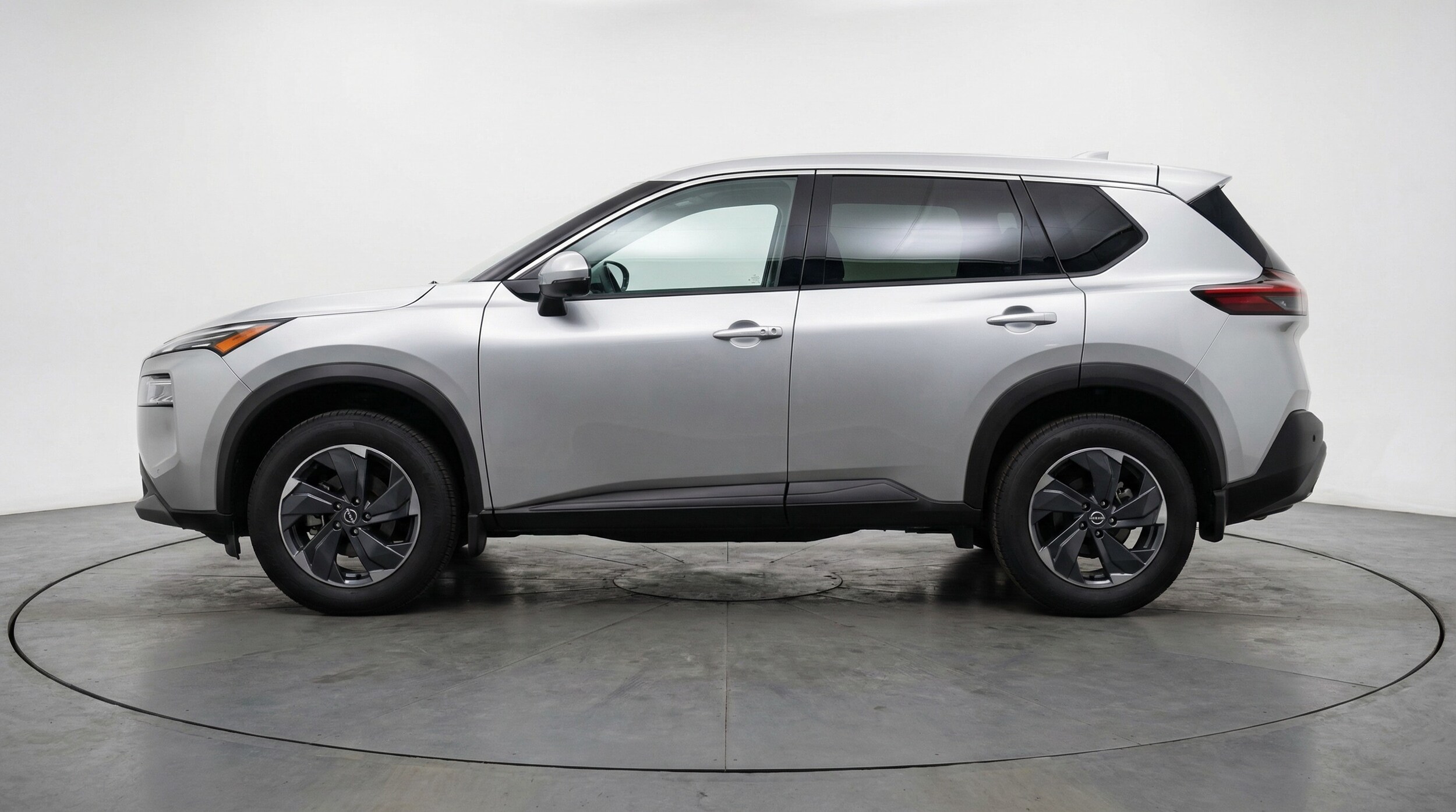 Thumbnail: 2025 Nissan Rogue - 4