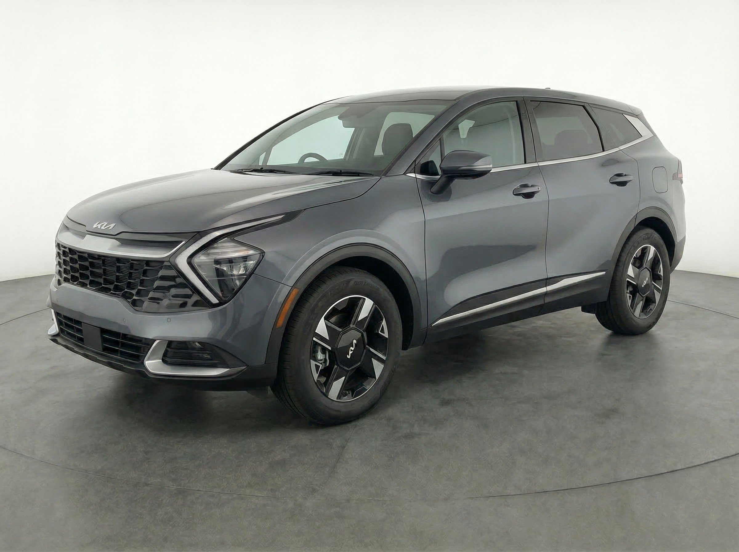 Thumbnail: 2026 Kia Sportage - 3