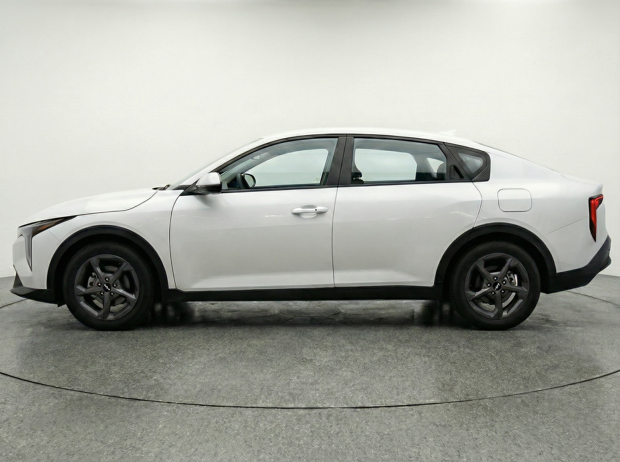 Thumbnail: 2025 Kia K4 - 4