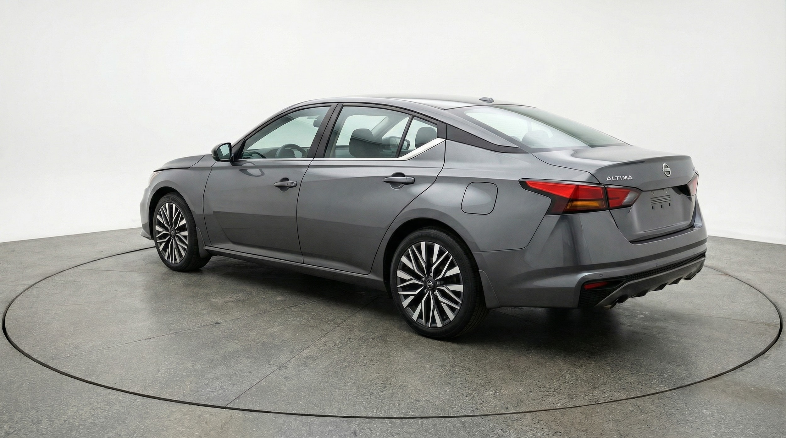 Thumbnail: 2025 Nissan Altima - 5