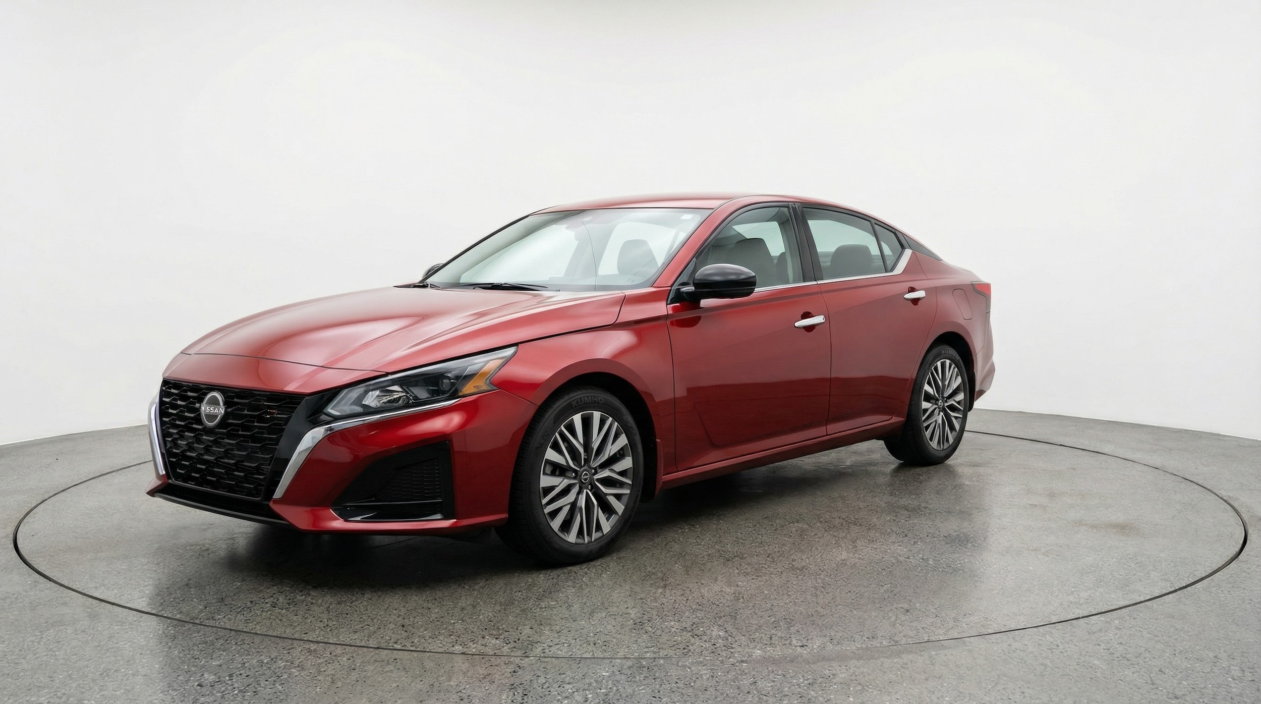 Thumbnail: 2025 Nissan Altima - 3