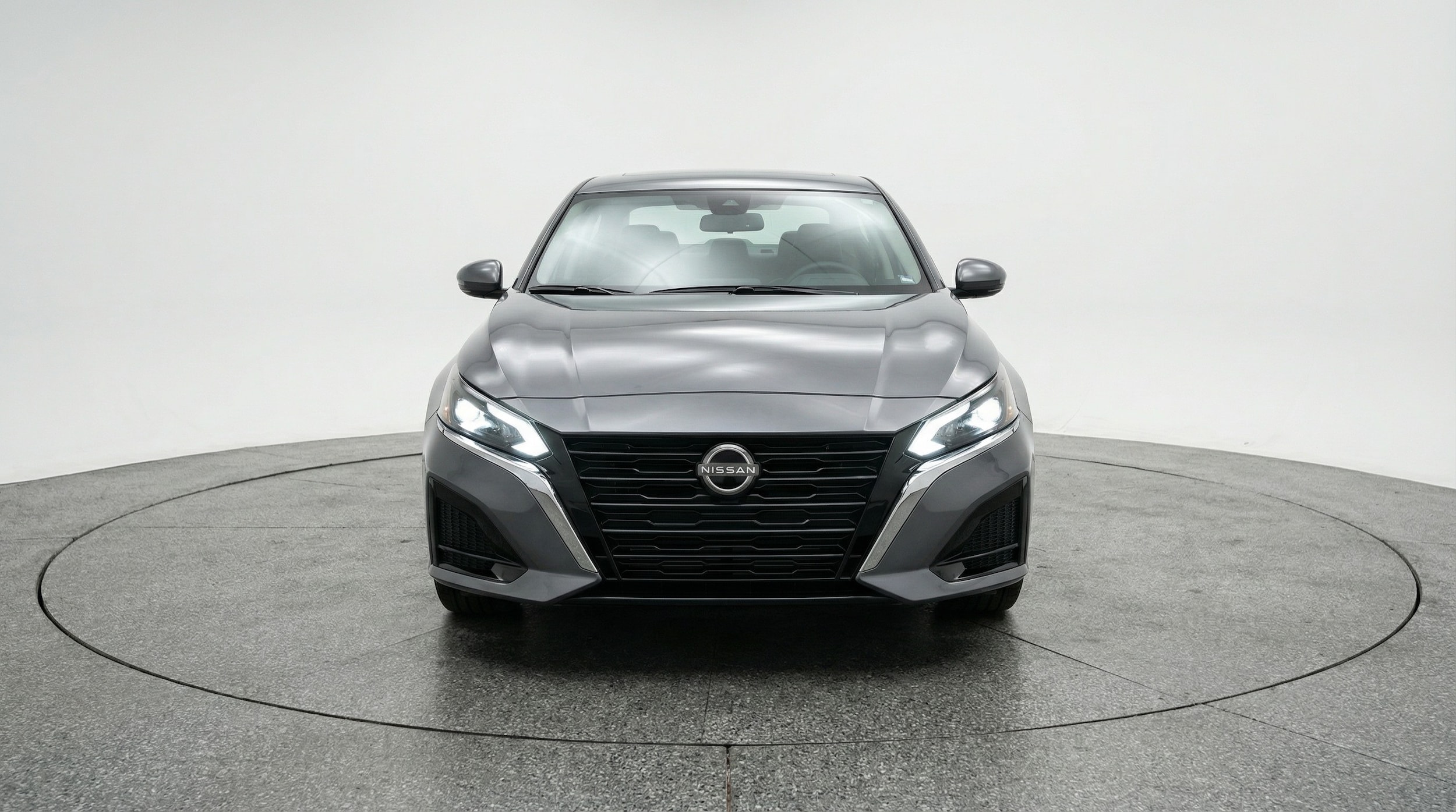 Thumbnail: 2025 Nissan Altima - 2