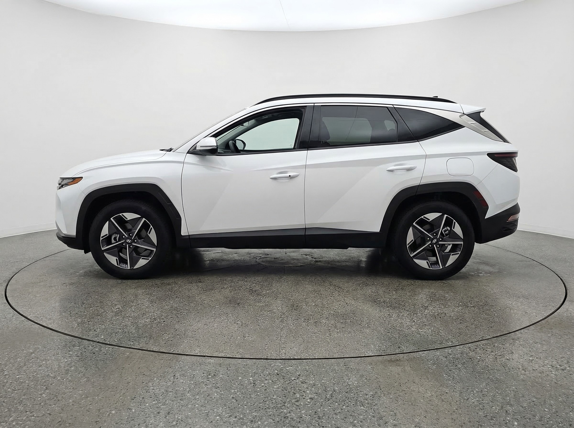 Thumbnail: 2025 Hyundai Tucson - 4