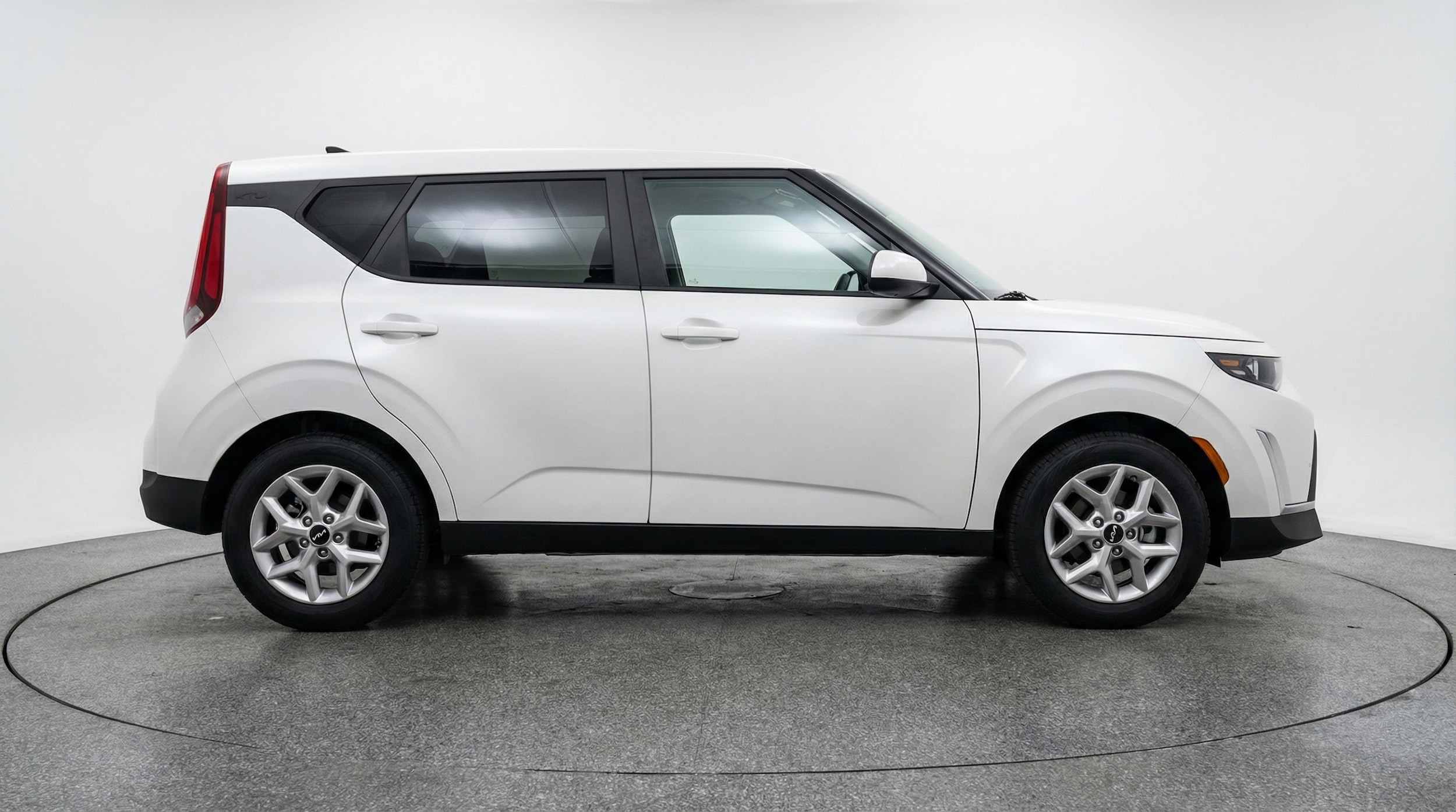 Thumbnail: 2025 Kia Soul - 8