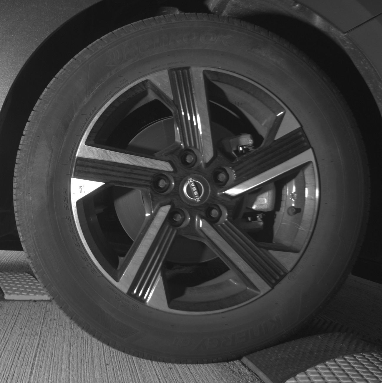 Thumbnail: 2025 Nissan Sentra - 12