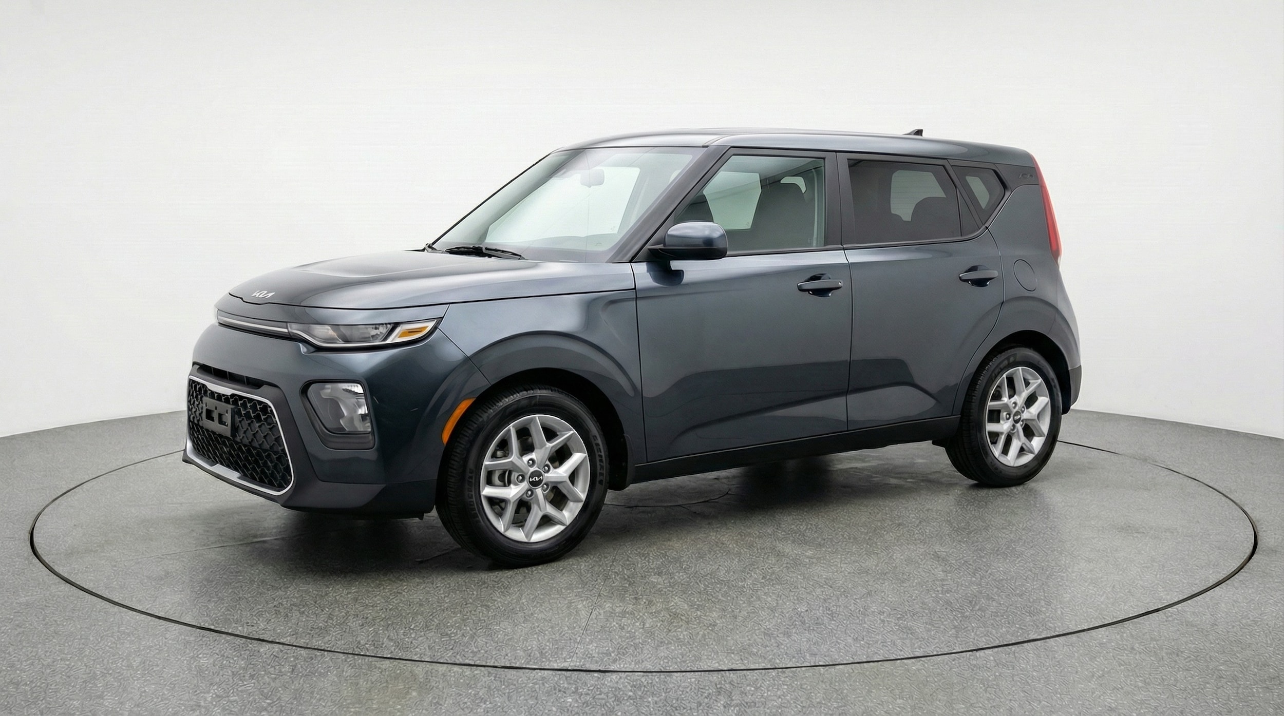 Thumbnail: 2025 Kia Soul - 3