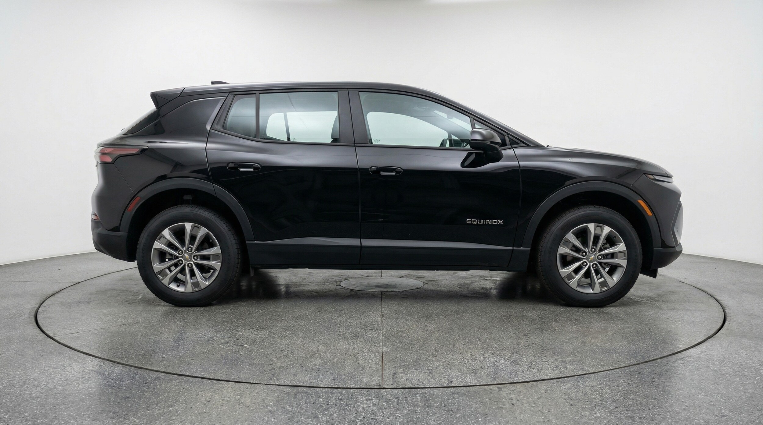 Thumbnail: 2025 Chevrolet Equinox - 8