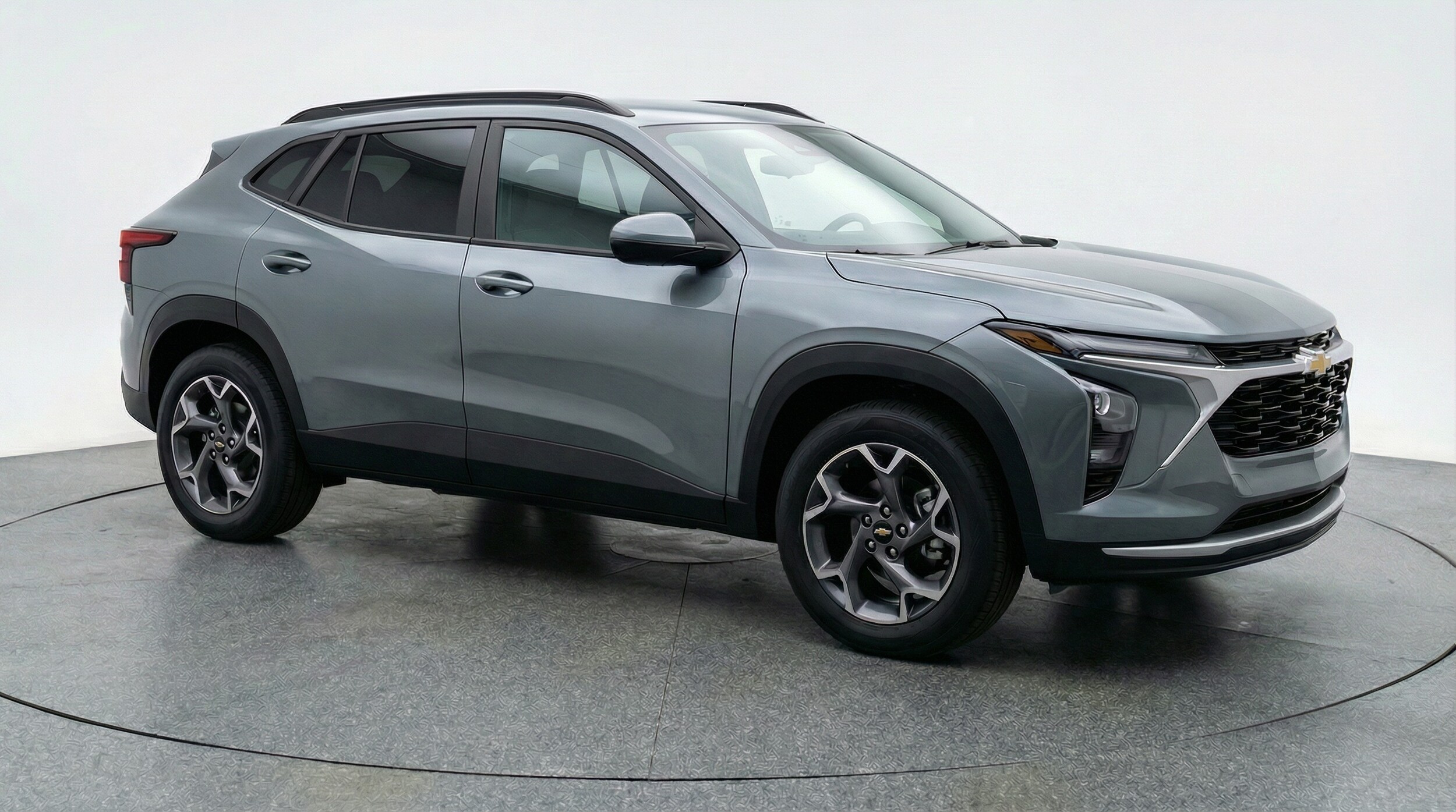 Thumbnail: 2025 Chevrolet Trax - 1