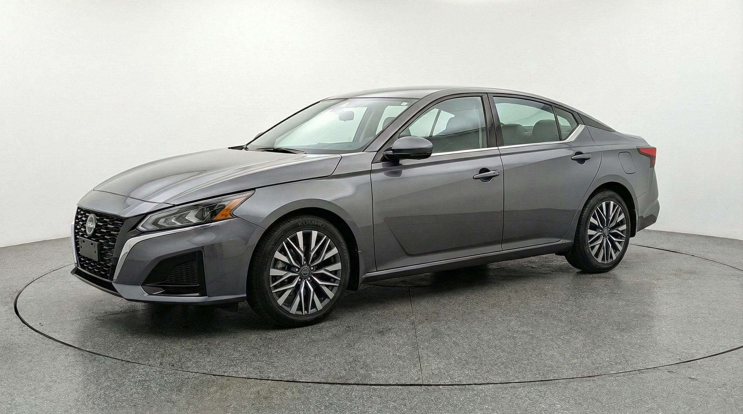 Thumbnail: 2025 Nissan Altima - 3