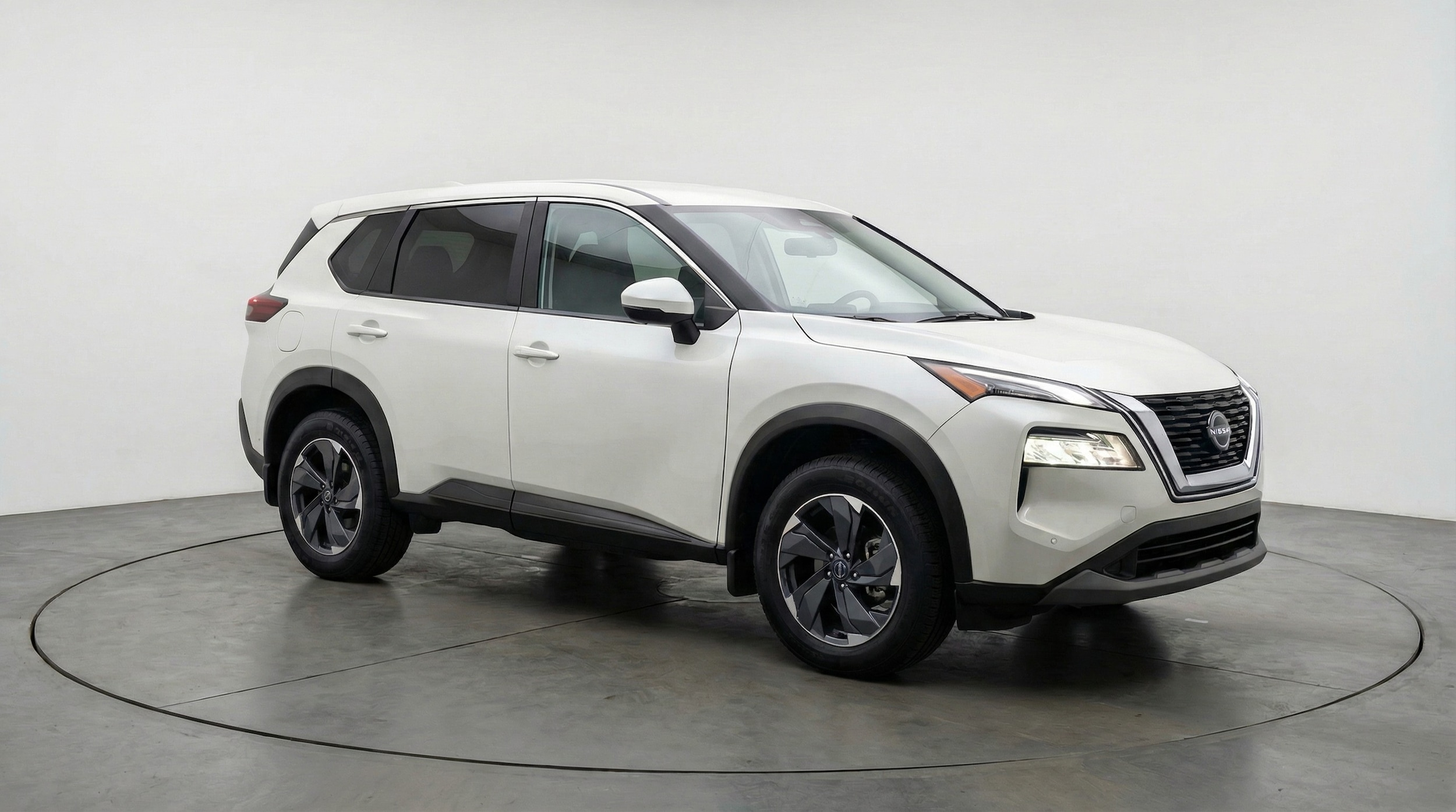 Thumbnail: 2025 Nissan Rogue - 1