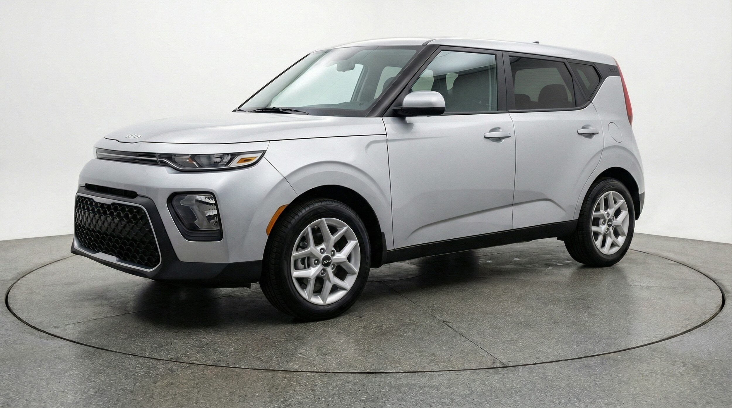 Thumbnail: 2025 Kia Soul - 3