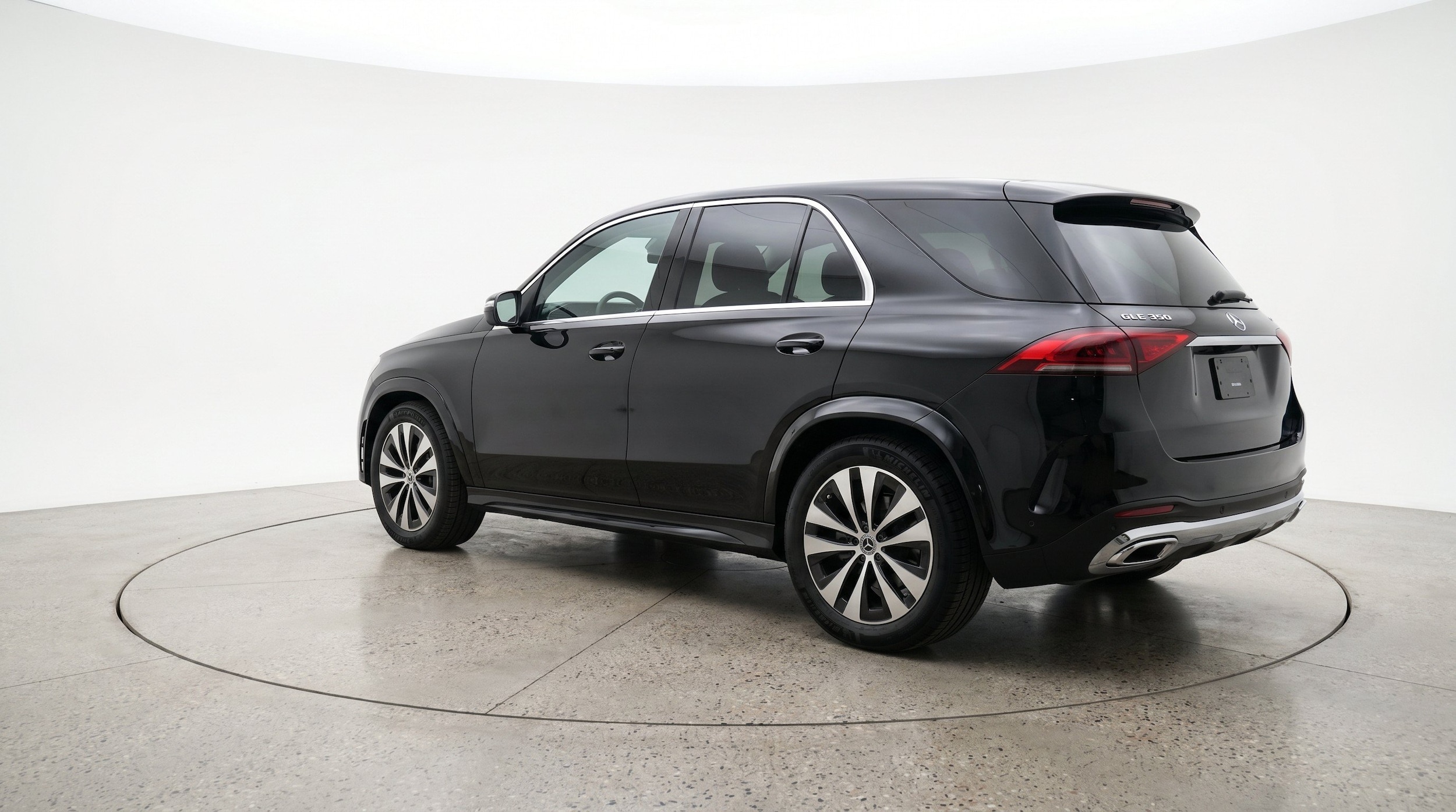 Thumbnail: 2026 Mercedes-Benz GLE - 6