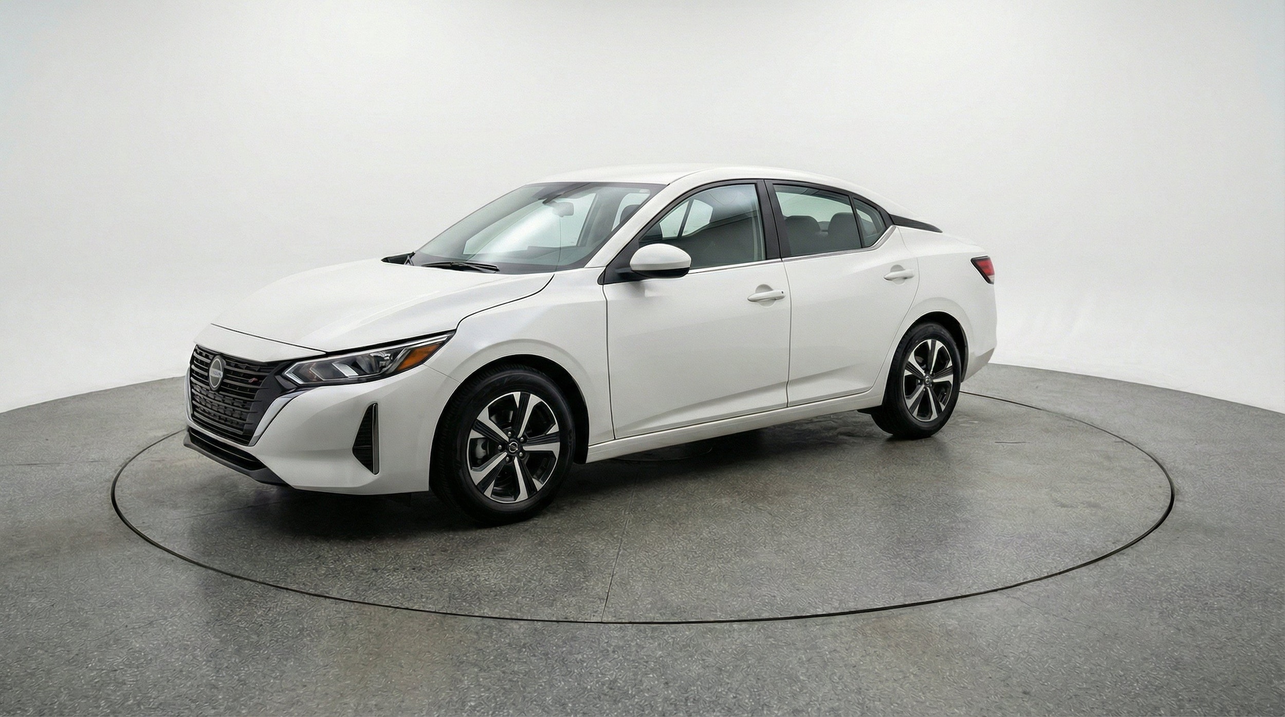 Thumbnail: 2025 Nissan Sentra - 3