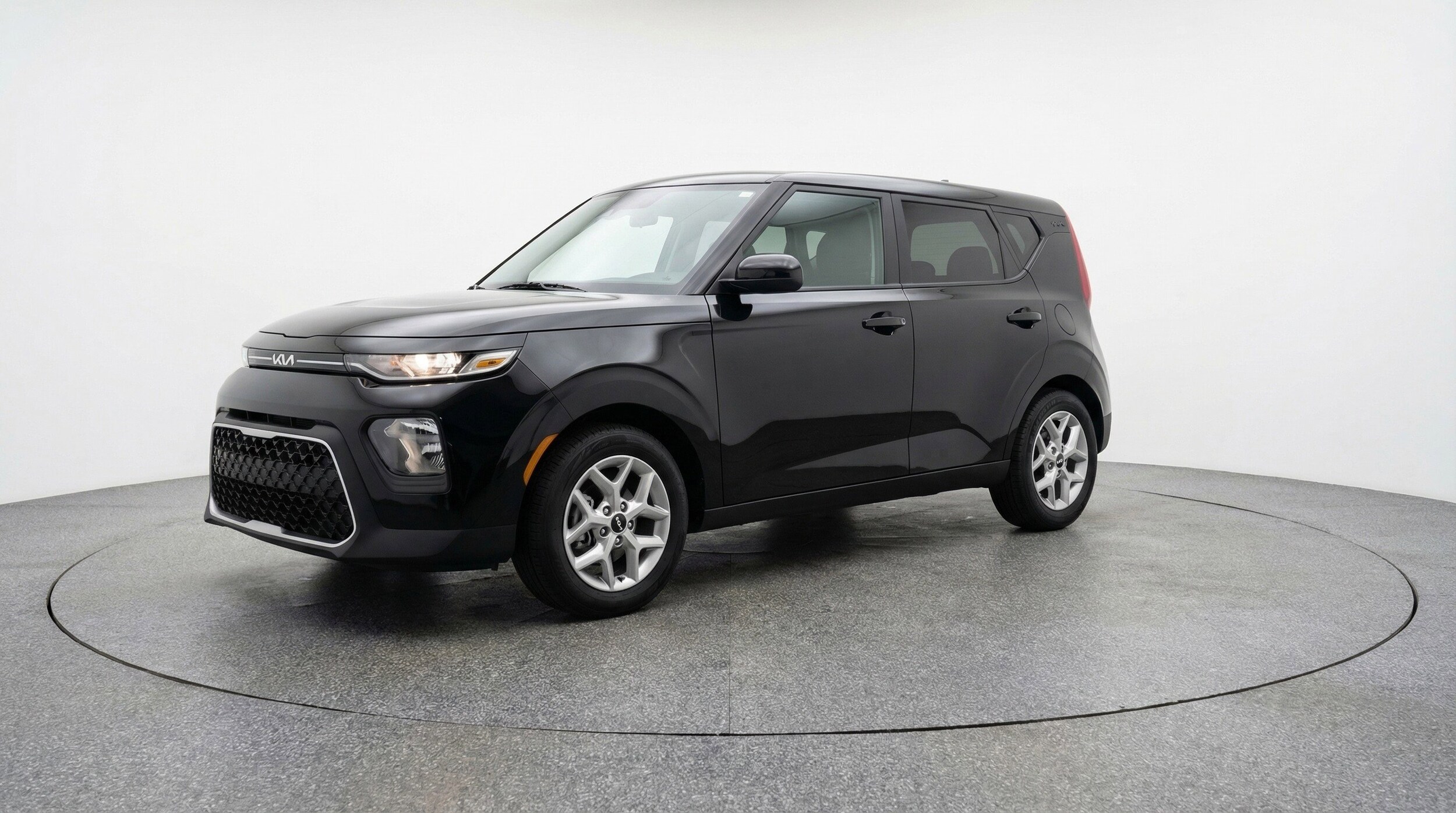 Thumbnail: 2025 Kia Soul - 3