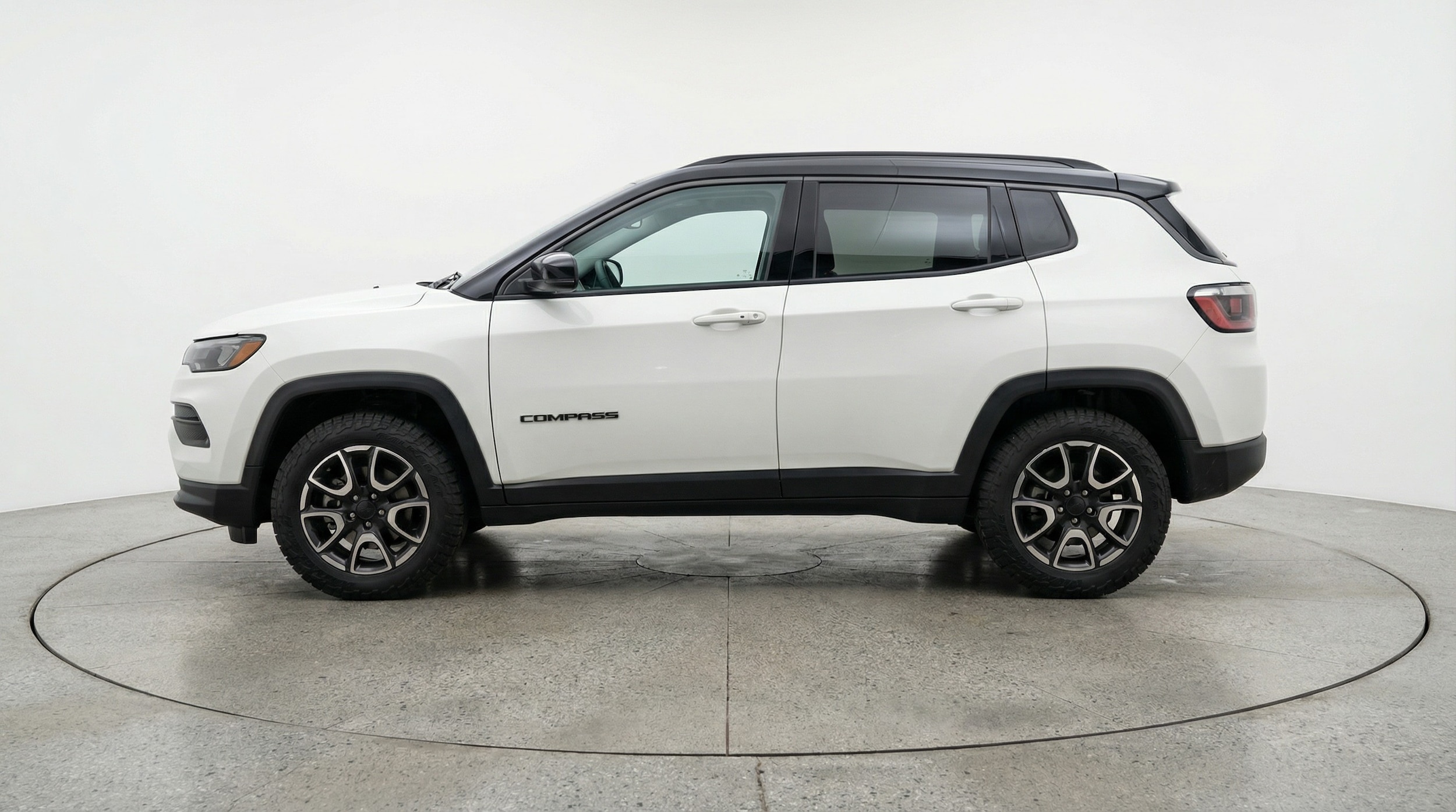 Thumbnail: 2025 Jeep Compass - 4