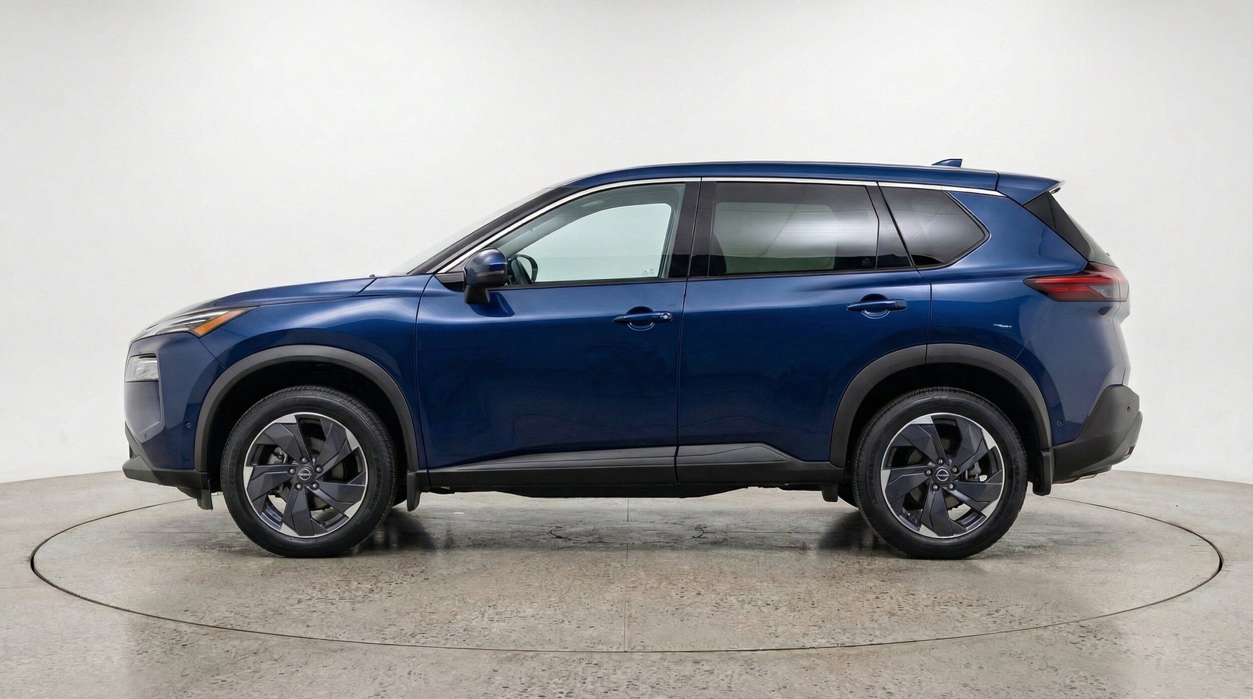 Thumbnail: 2025 Nissan Rogue - 5