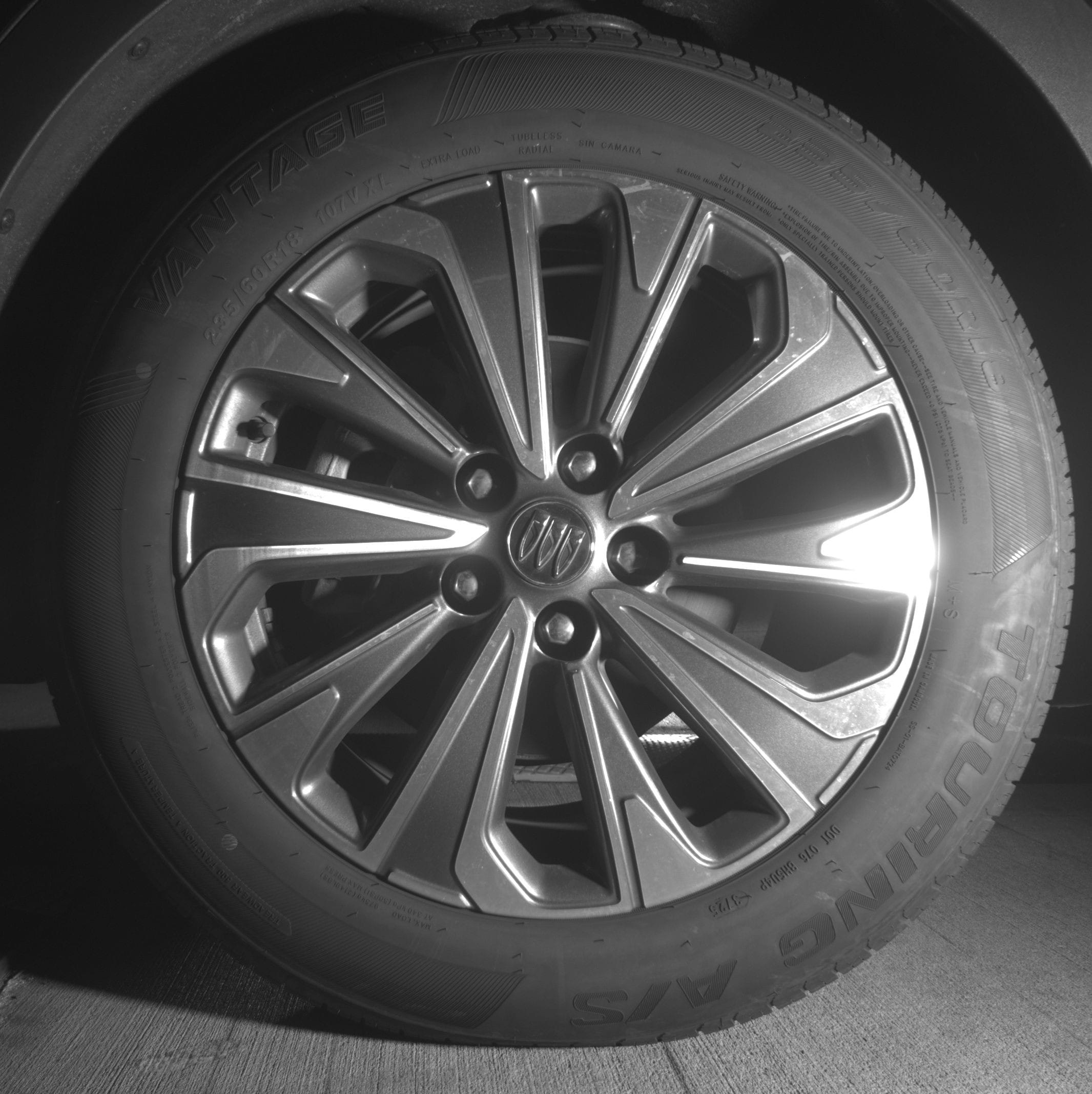 Thumbnail: 2024 Buick Envision - 9