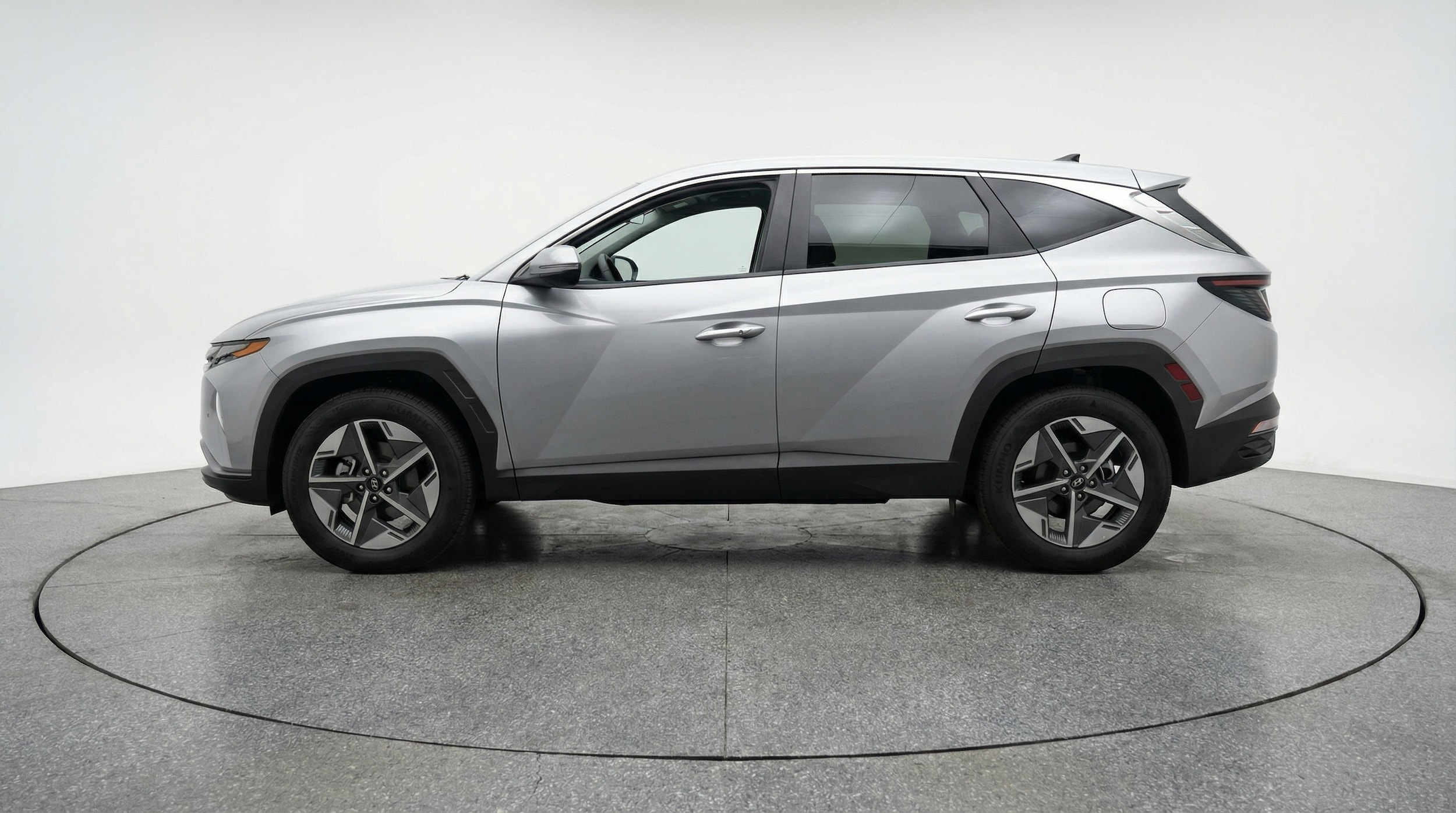 Thumbnail: 2025 Hyundai Tucson - 4