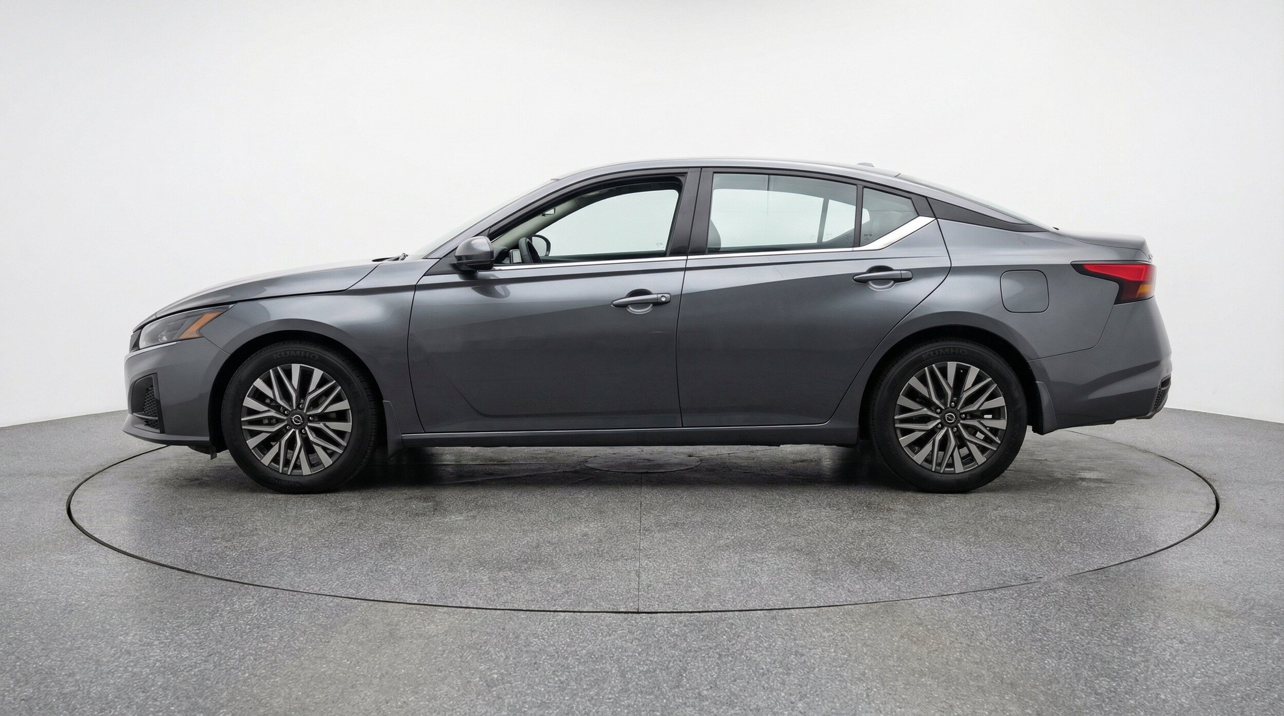 Thumbnail: 2026 Nissan Altima - 5