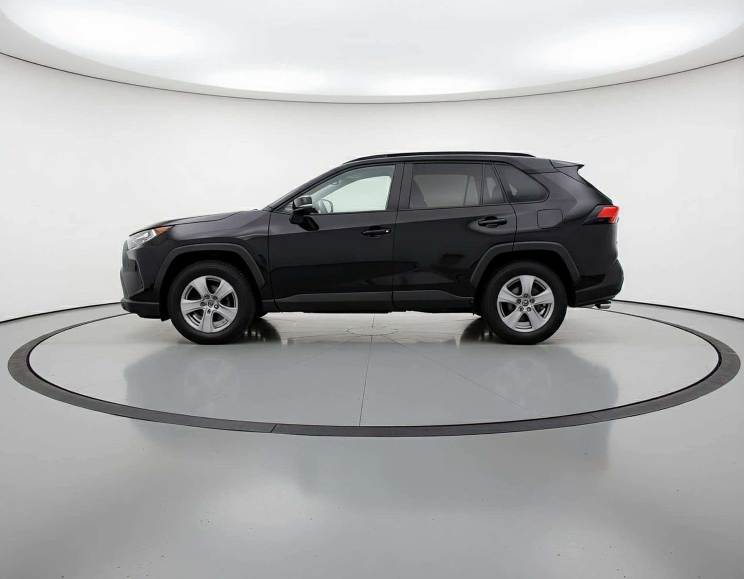 Thumbnail: 2025 Toyota RAV4 - 4