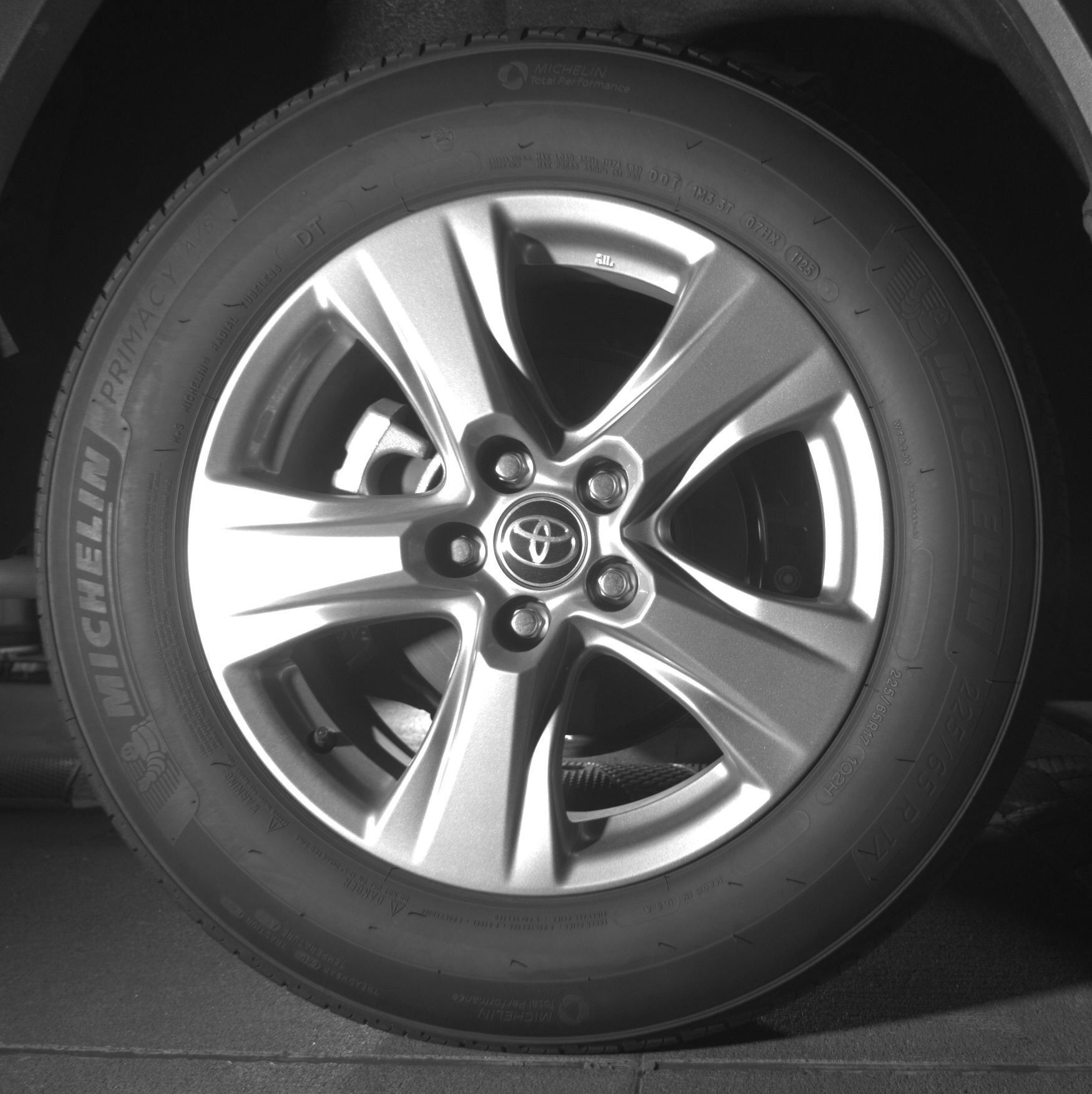 Thumbnail: 2025 Toyota RAV4 - 12