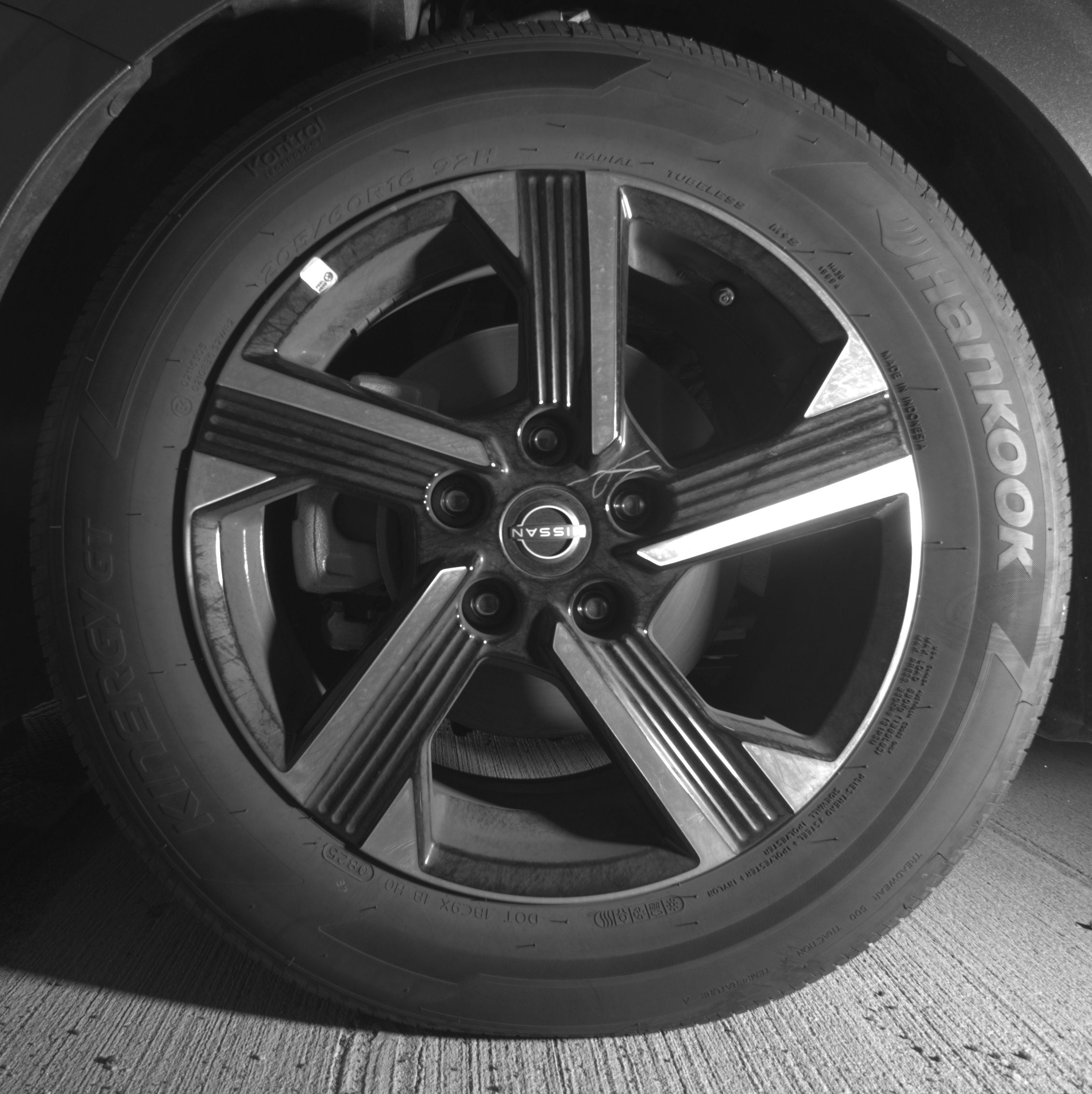 Thumbnail: 2025 Nissan Sentra - 9