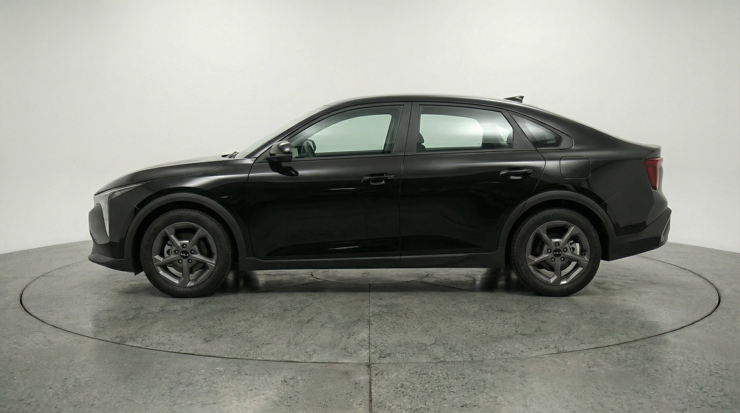 Thumbnail: 2025 Kia K4 - 4