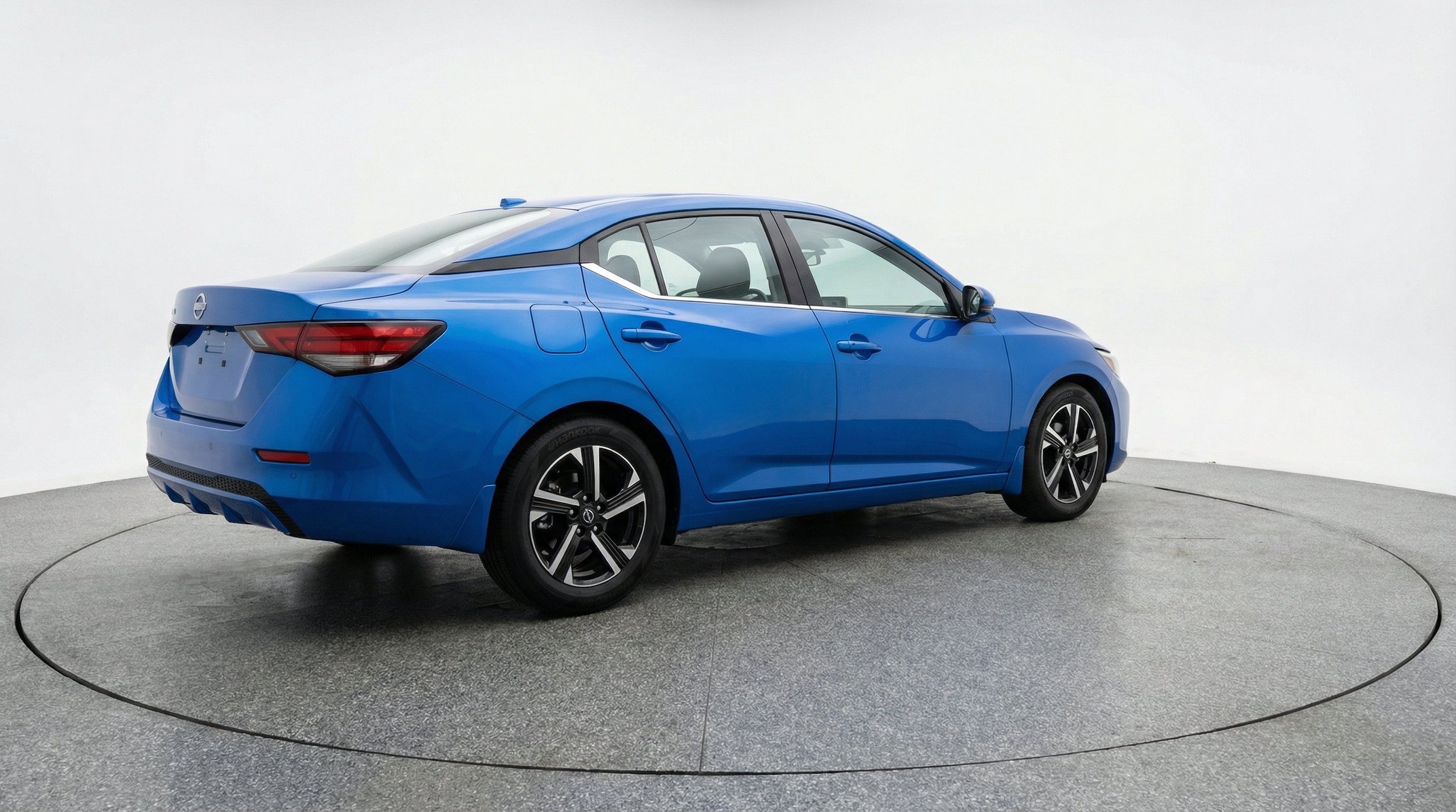 Thumbnail: 2025 Nissan Sentra - 9