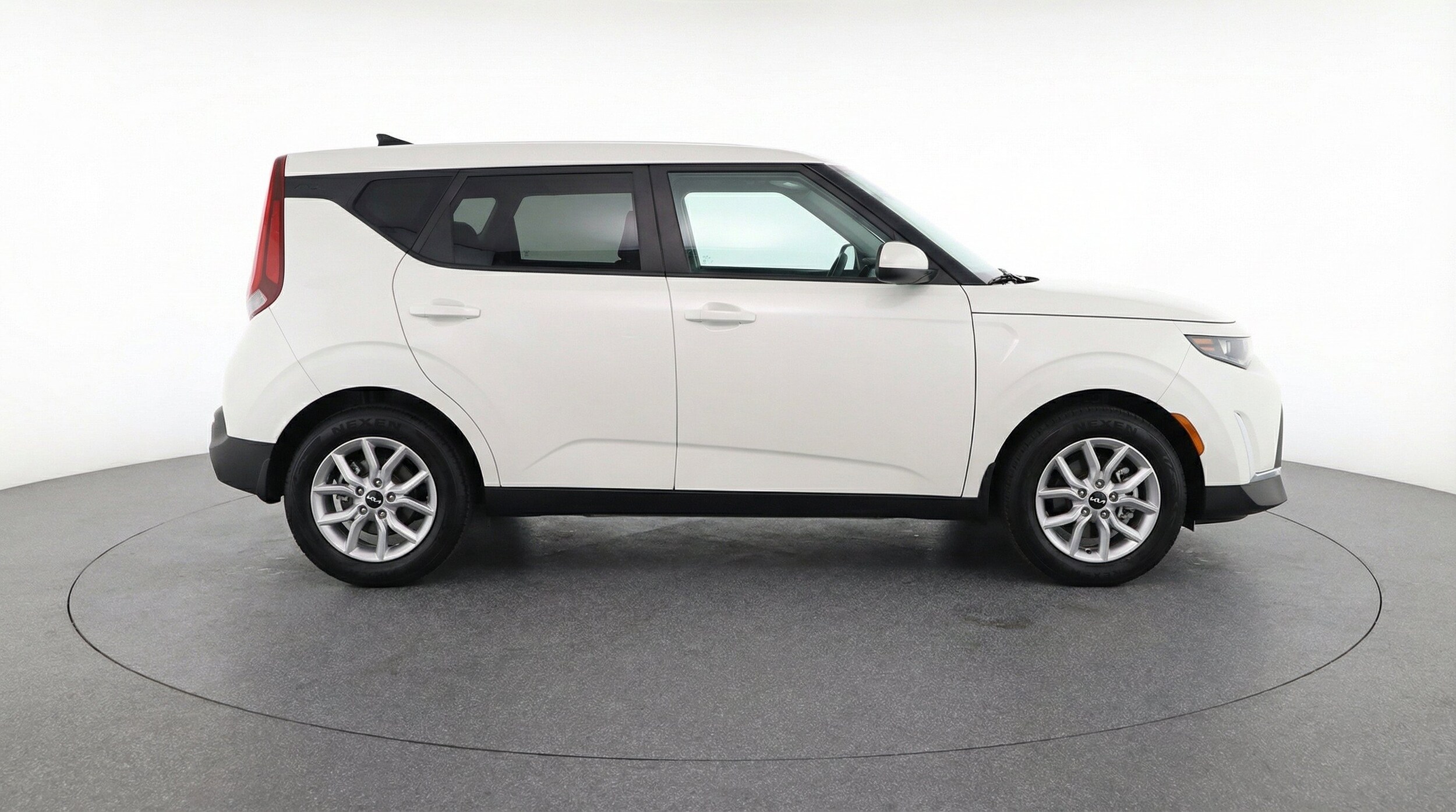 Thumbnail: 2025 Kia Soul - 11