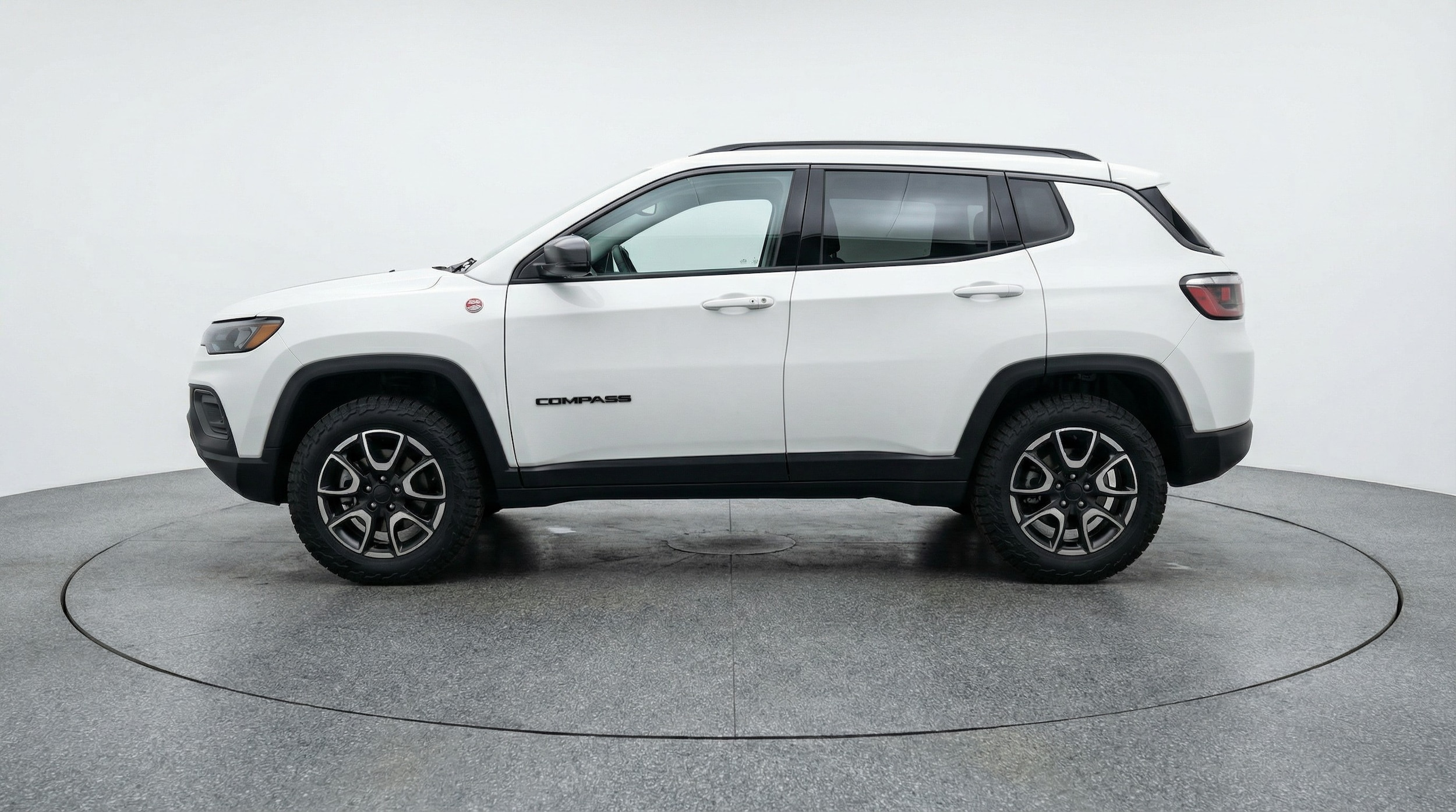 Thumbnail: 2025 Jeep Compass - 4