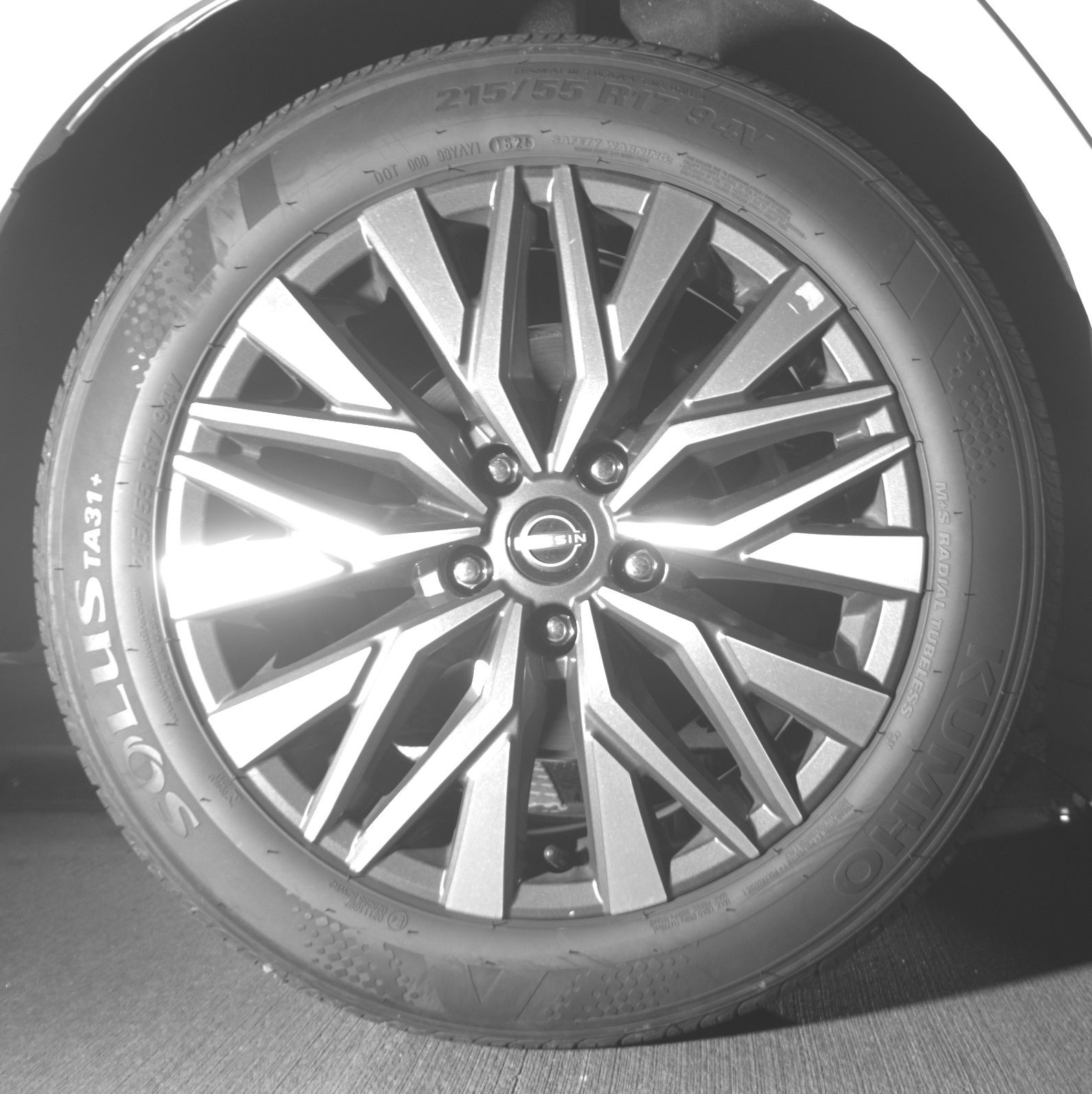 Thumbnail: 2025 Nissan Altima - 12