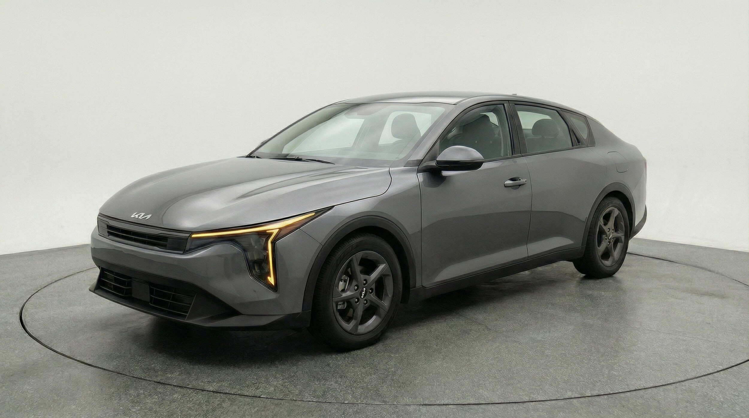 Thumbnail: 2025 Kia K4 - 3