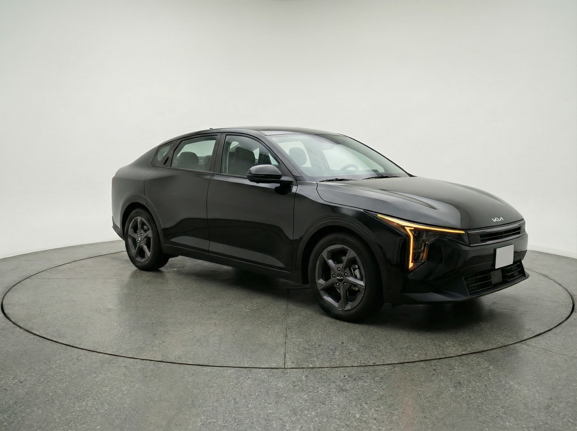 Thumbnail: 2025 Kia K4 - 1