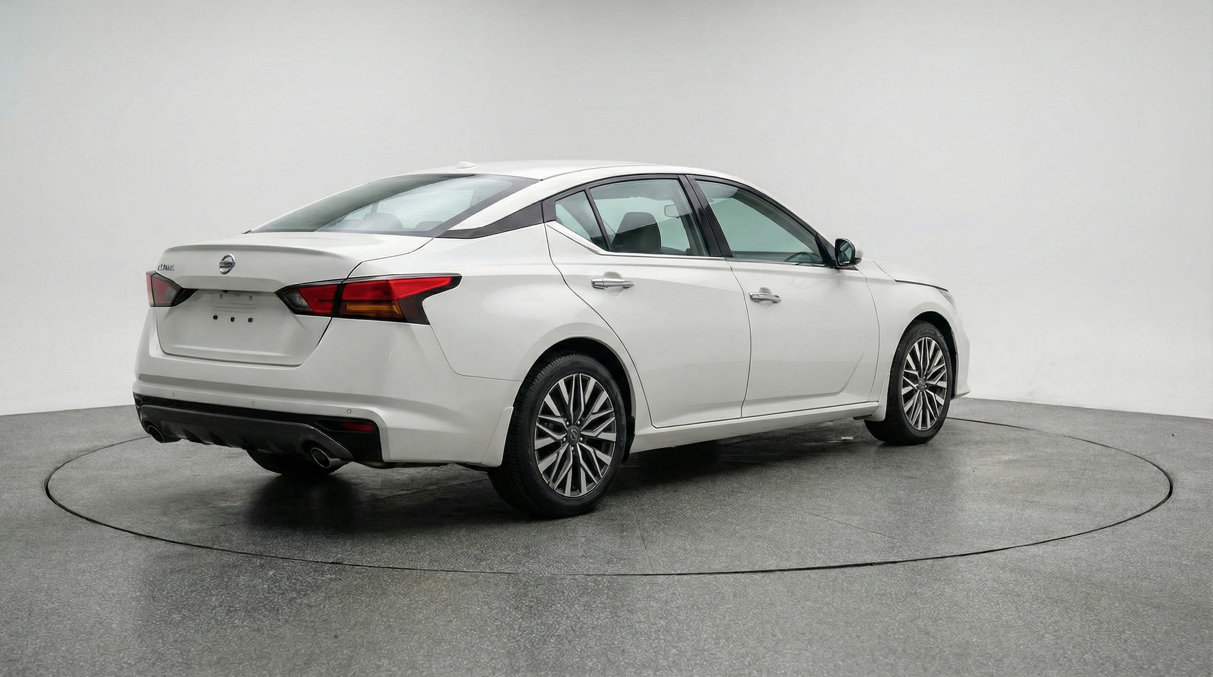 Thumbnail: 2025 Nissan Altima - 7