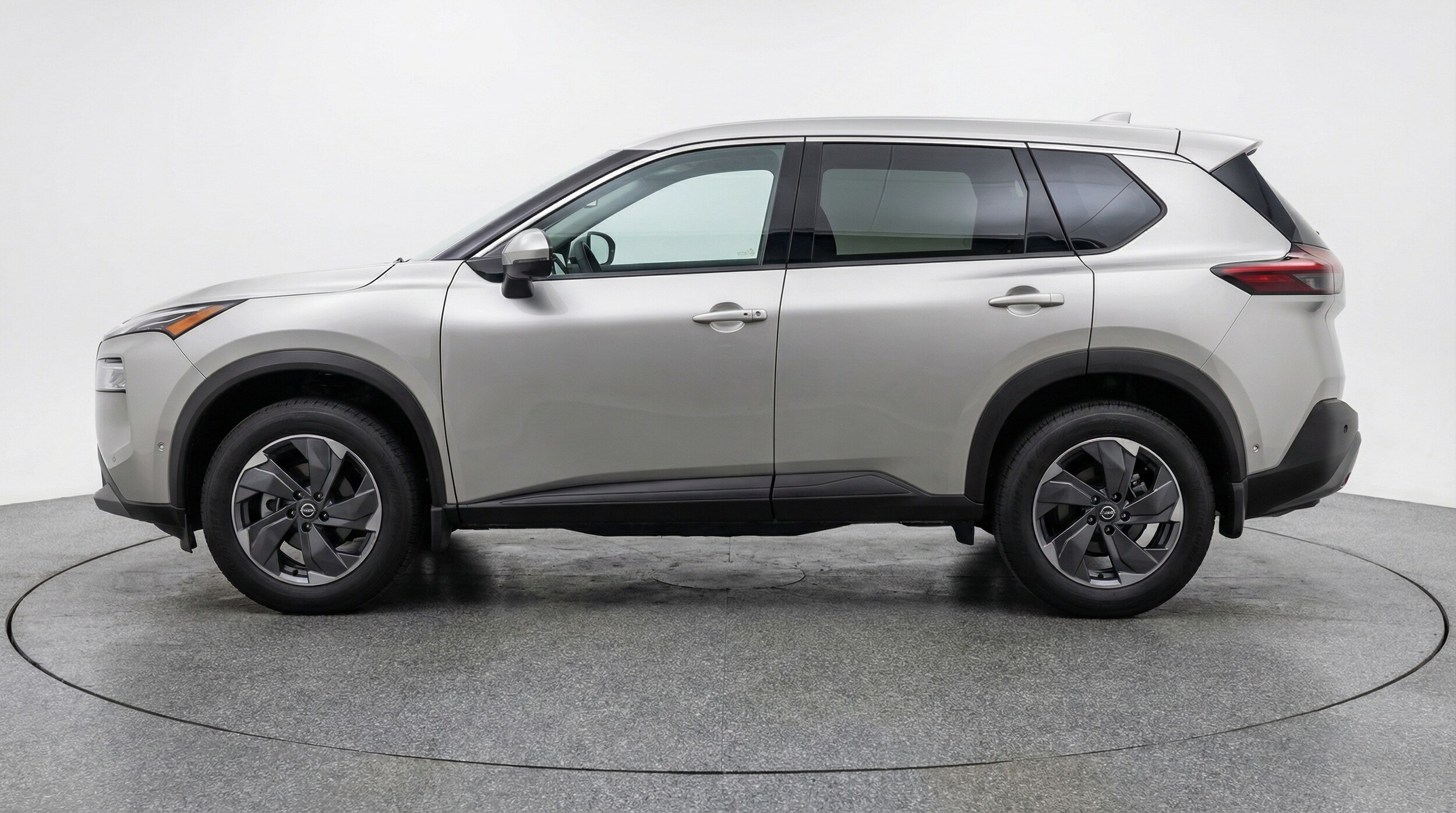 Thumbnail: 2025 Nissan Rogue - 4