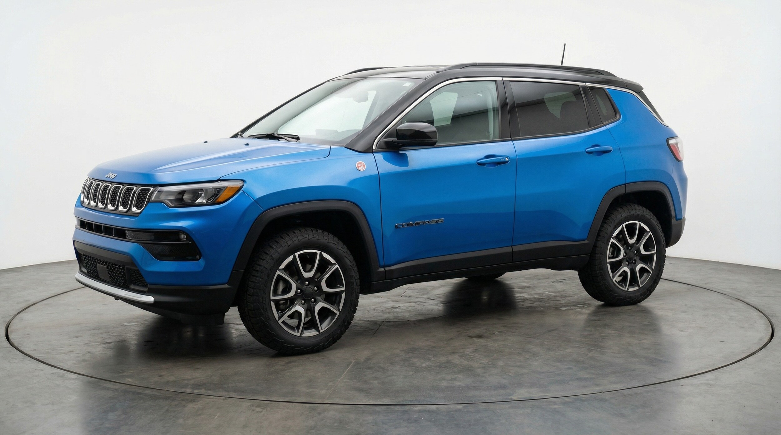 Thumbnail: 2025 Jeep Compass - 3