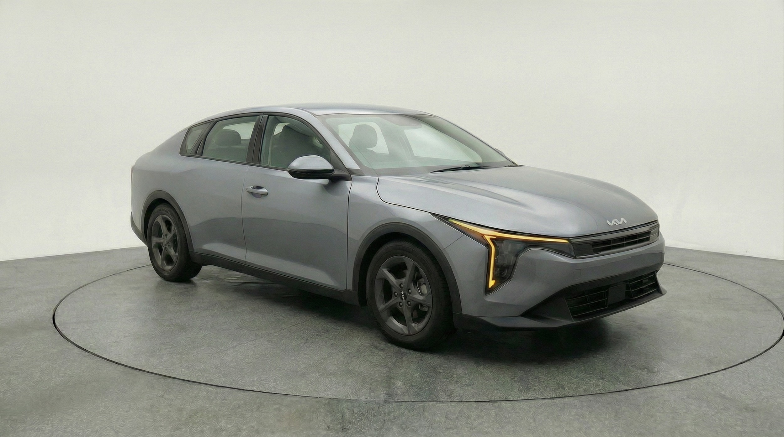 Thumbnail: 2025 Kia K4 - 1