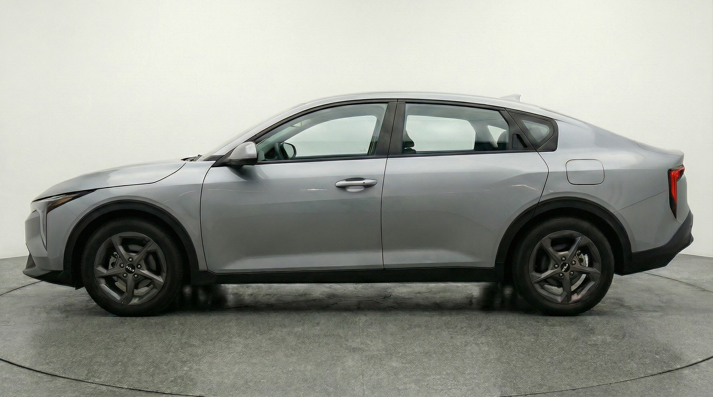 Thumbnail: 2025 Kia K4 - 4