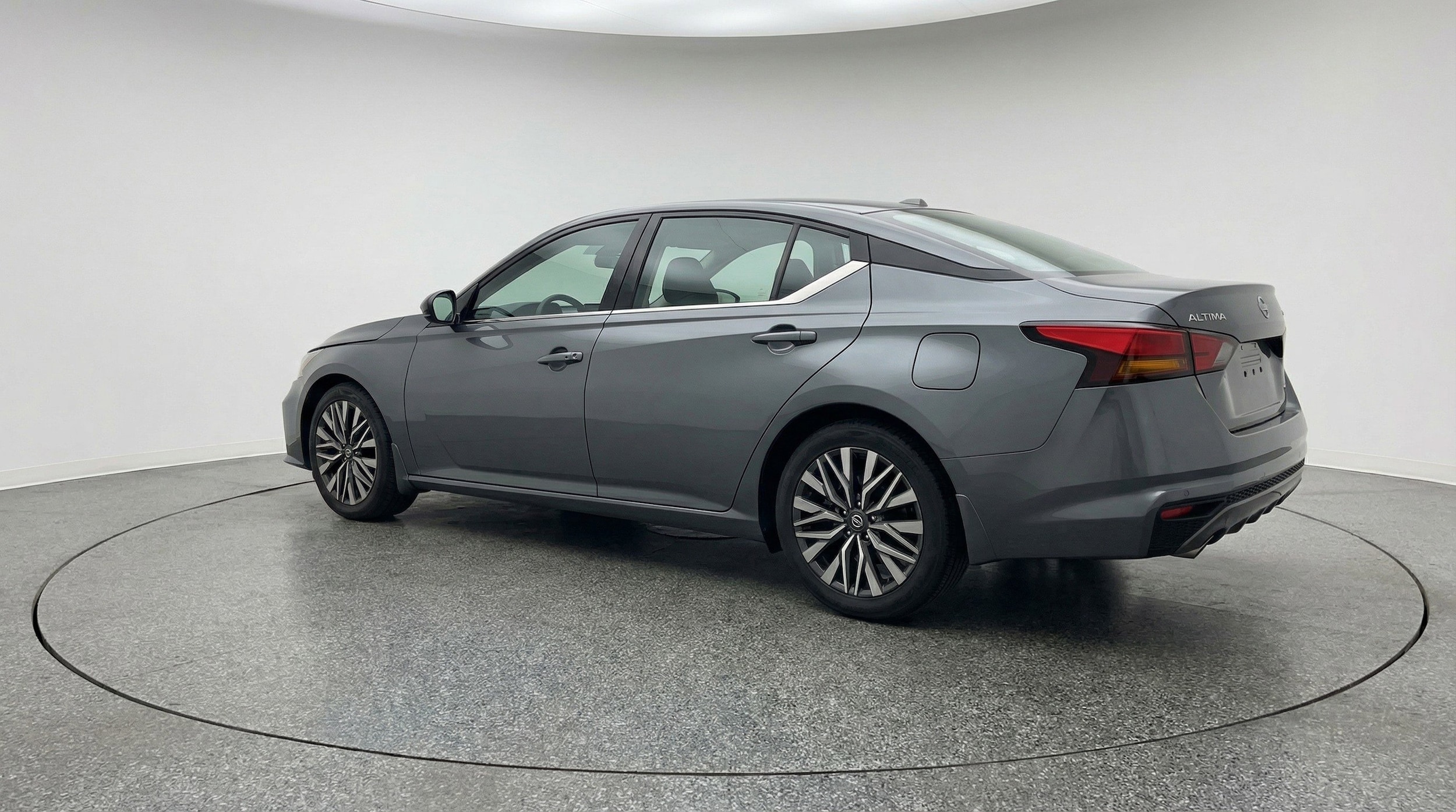 Thumbnail: 2025 Nissan Altima - 6