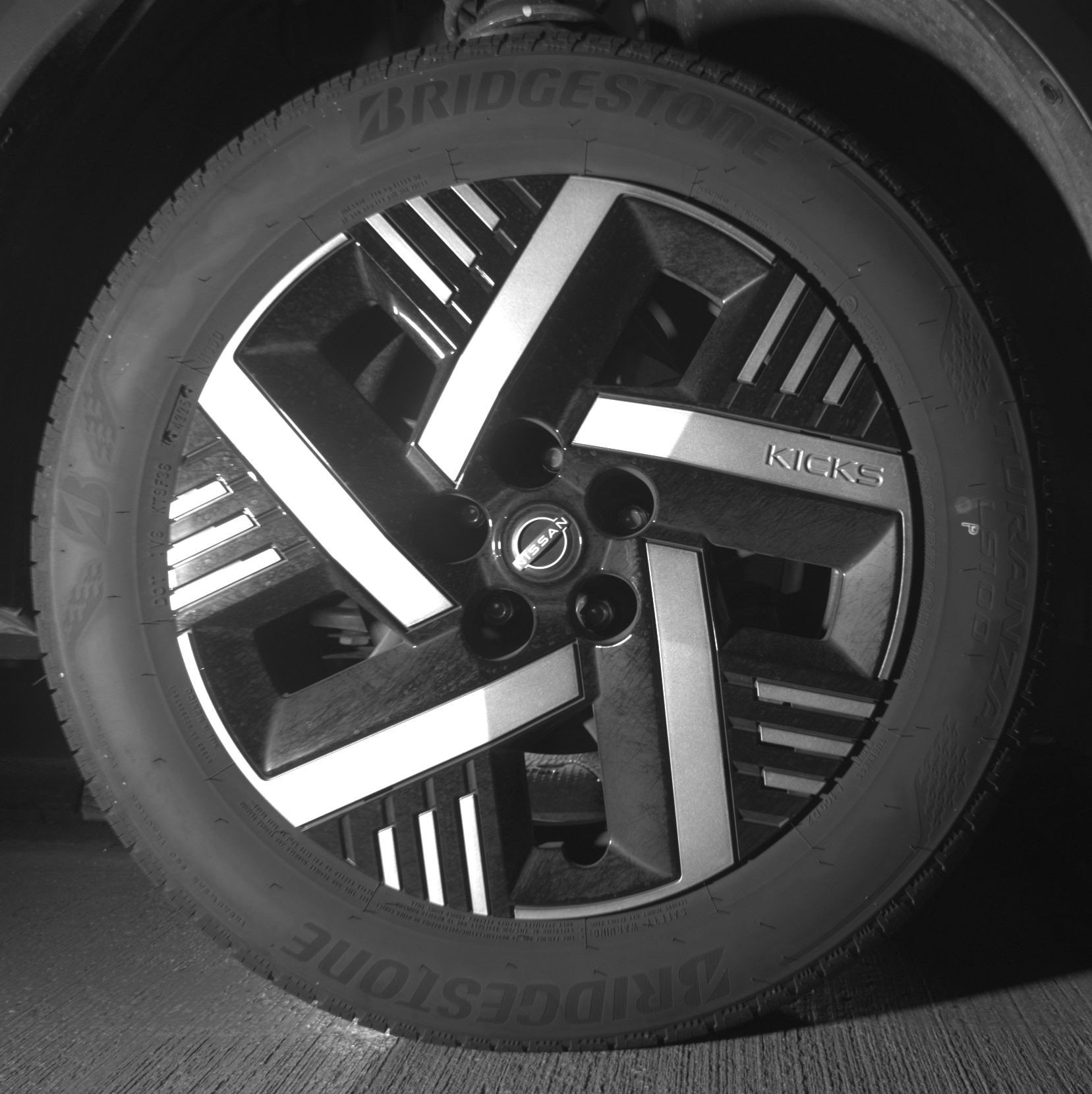 Thumbnail: 2026 Nissan Kicks - 13