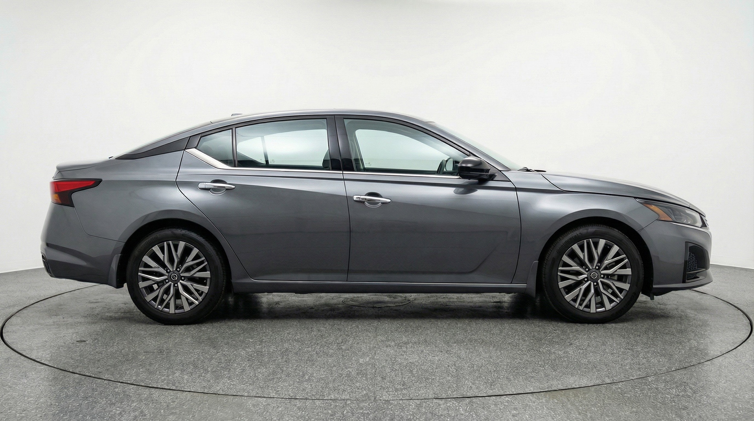 Thumbnail: 2025 Nissan Altima - 11