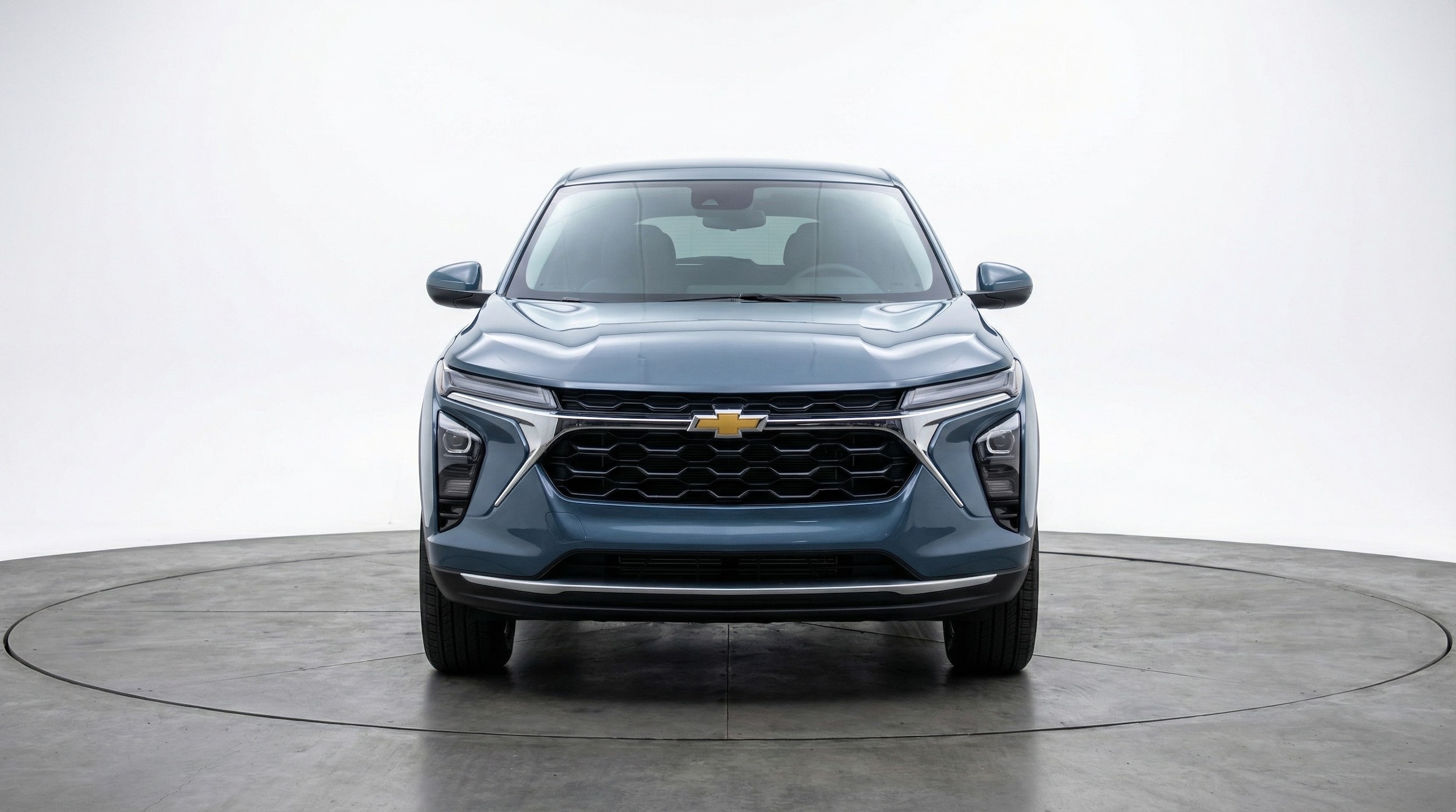 Thumbnail: 2025 Chevrolet Trax - 2